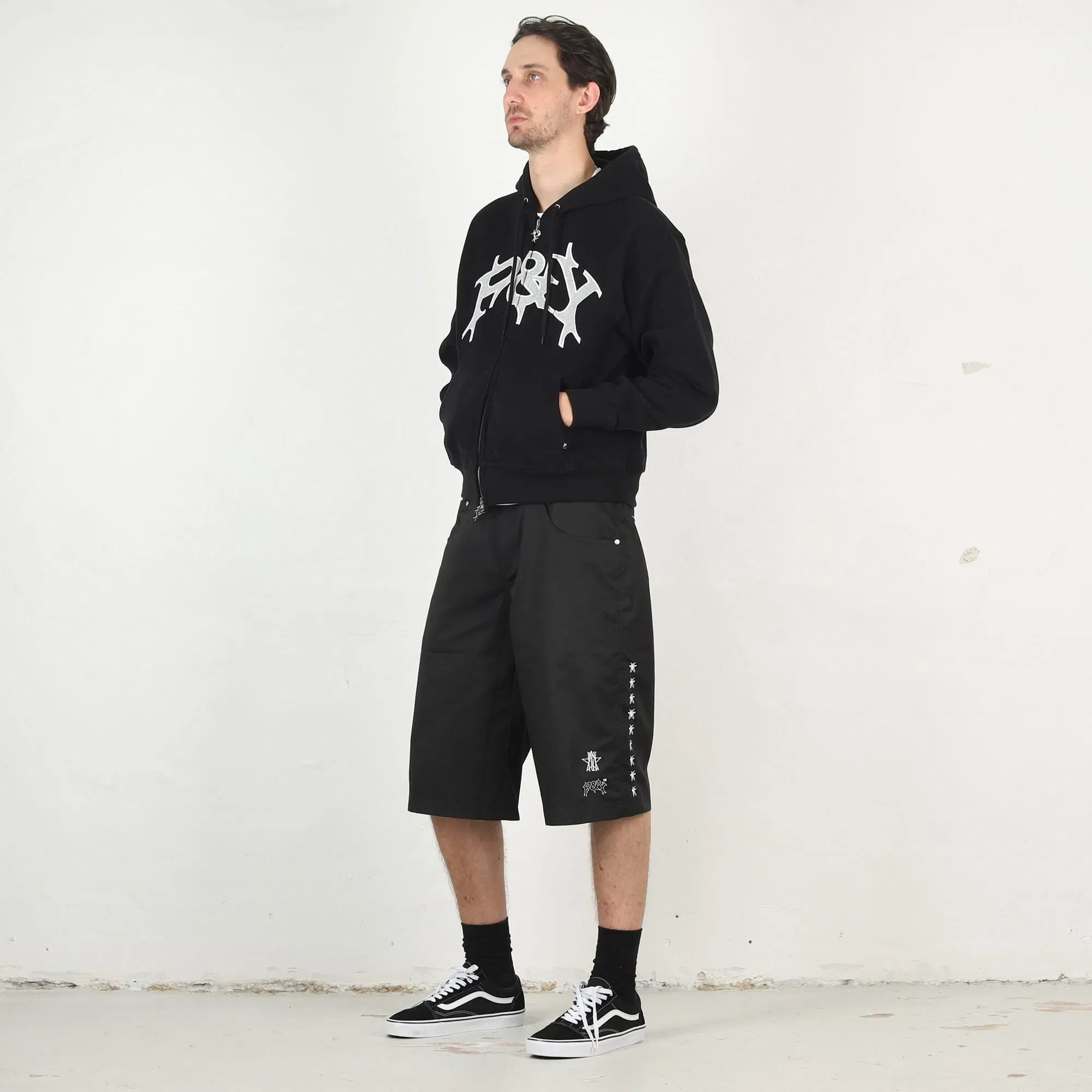 Punkandyo P&Y Zip Hoodie - Black