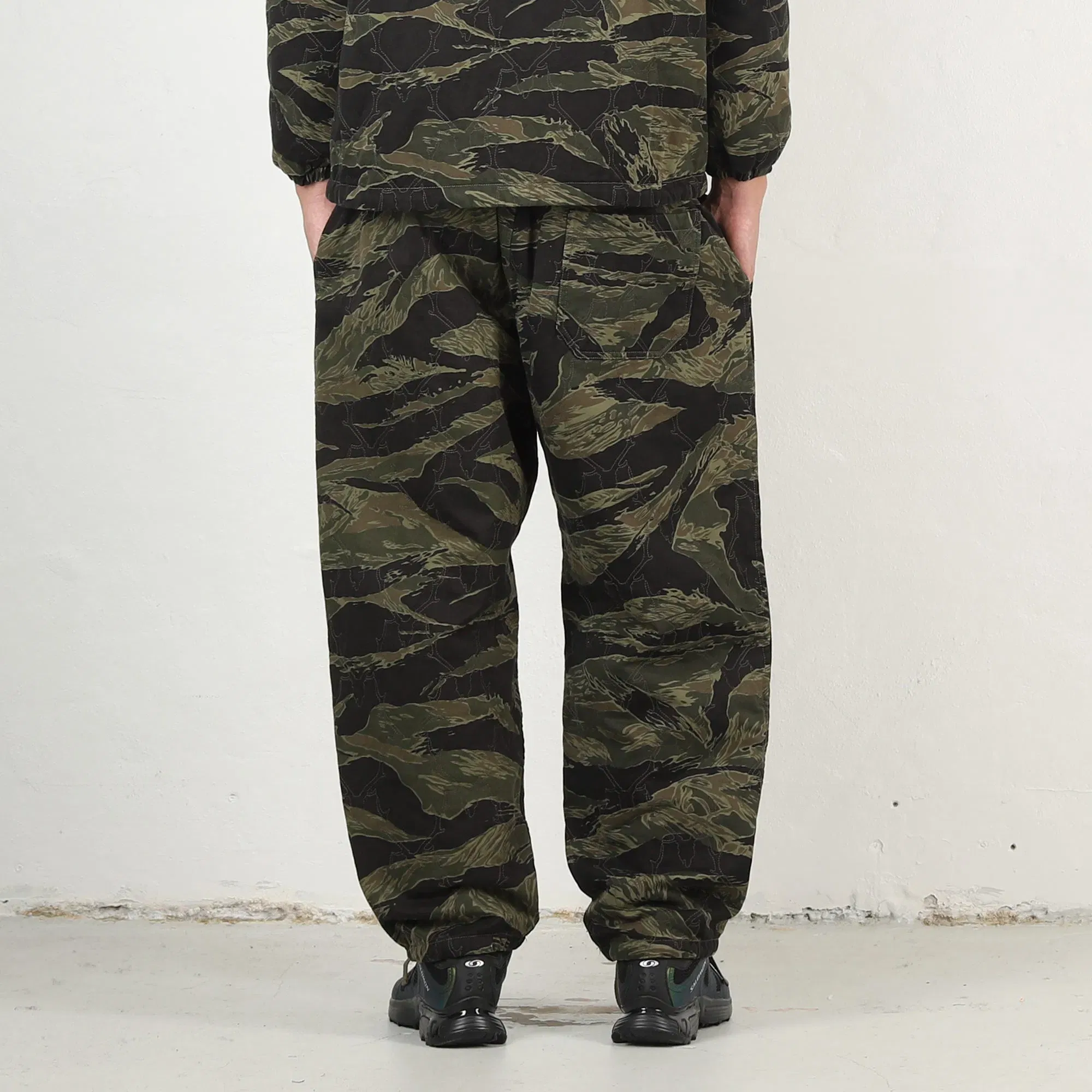 SOUTH2 WEST8 String Slack Pant - Camo