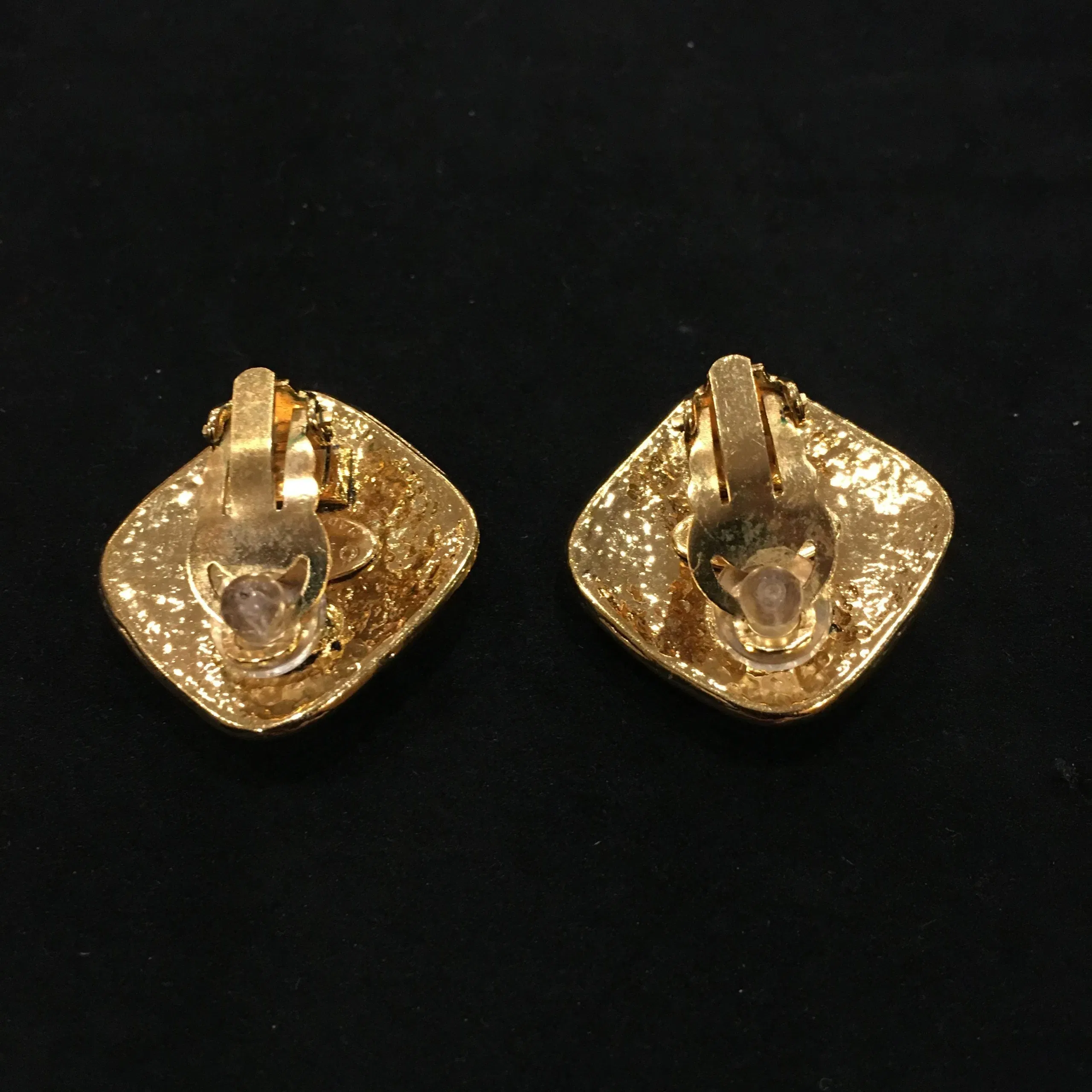 Chanel Gold Tone Diamond Shape w/ Logo Clip Earrings 94P