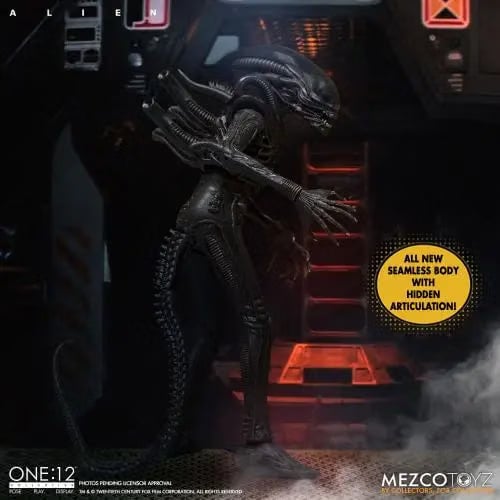 Mezco Toyz One-12 Collective Alien Deluxe Edition Action Figure