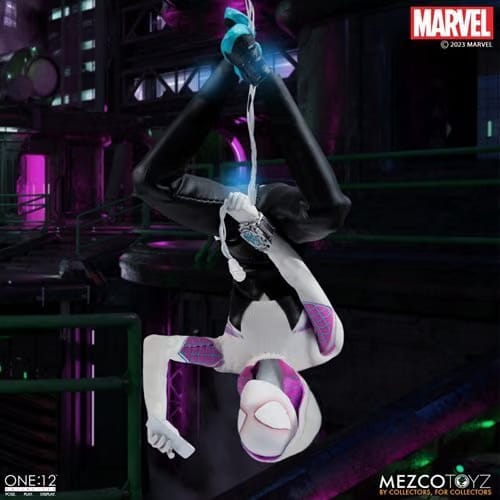 Mezco Toyz Ghost-Spider One:12 Collective Action Figure