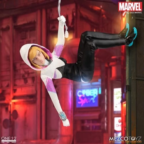 Mezco Toyz Ghost-Spider One:12 Collective Action Figure