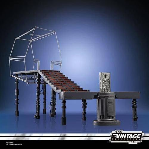 Hasbro Star Wars - The Vintage Collection - Carbon-Freezing Chamber Playset with Stormtrooper Action Figure