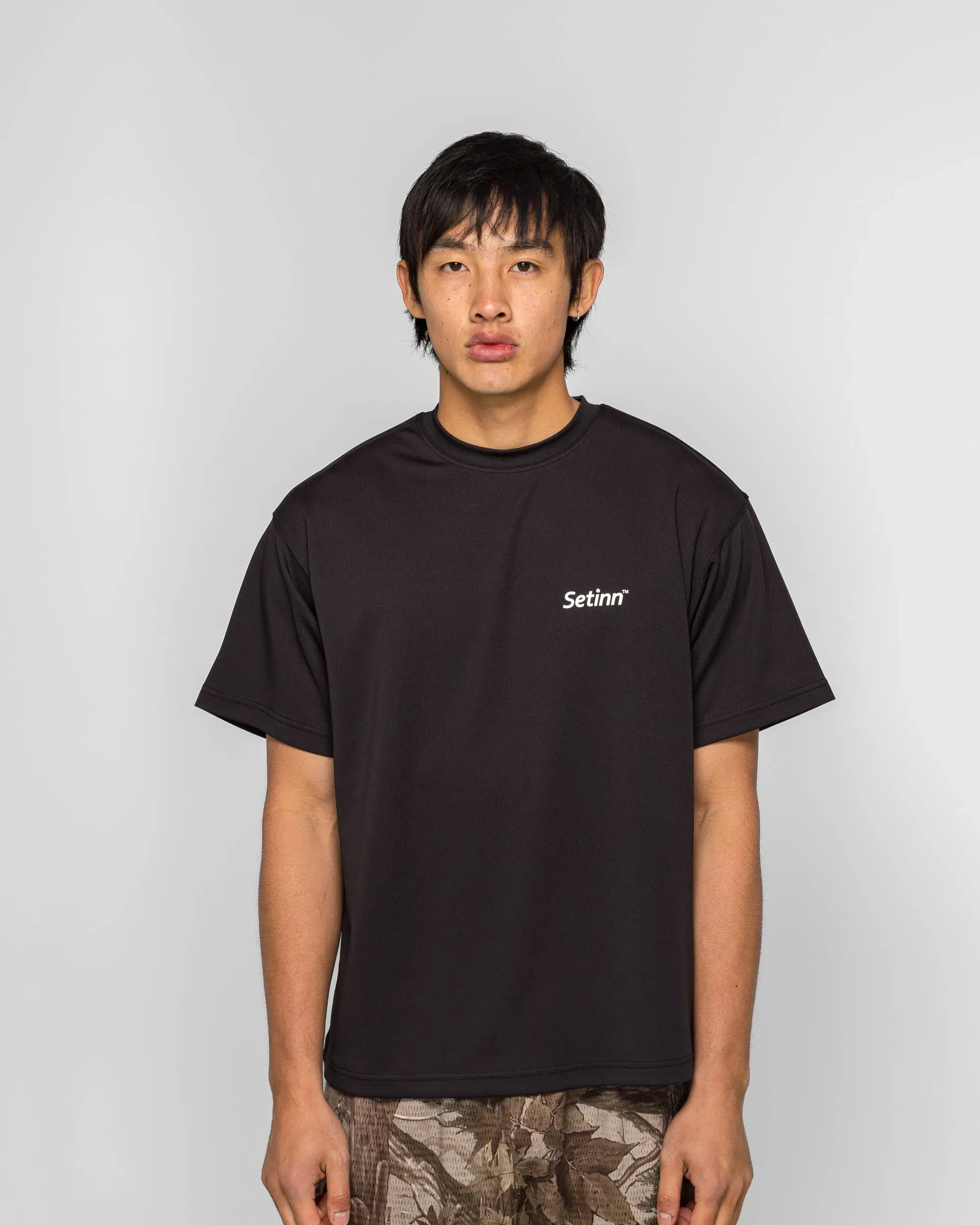 Setinn One Point Script Shirt - Black
