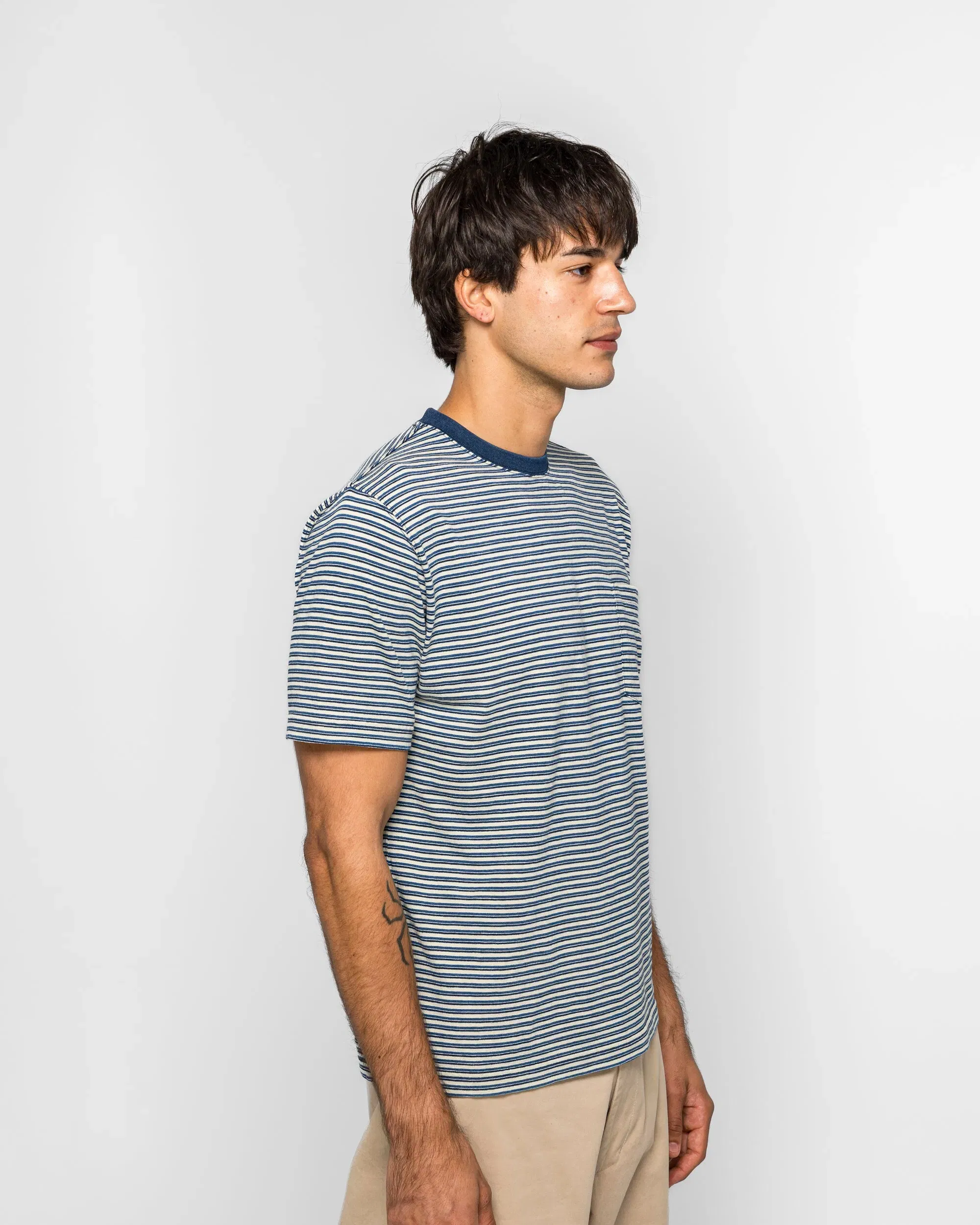 BEAMS PLUS Pocket Tee Indigo Stripe - Off White
