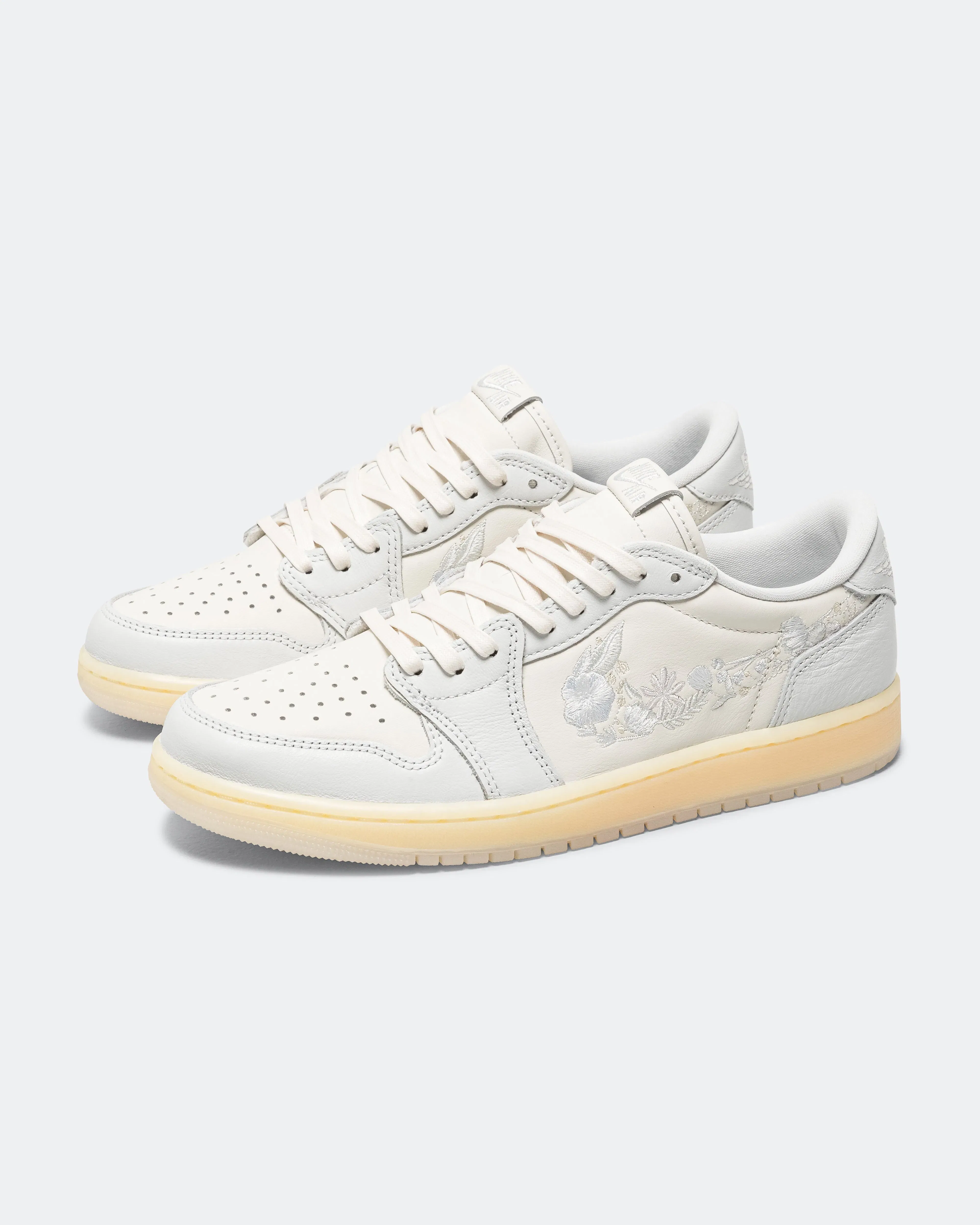 Nike Air Jordan 1 Retro Low OG - Sail/Off White-Coconut Milk