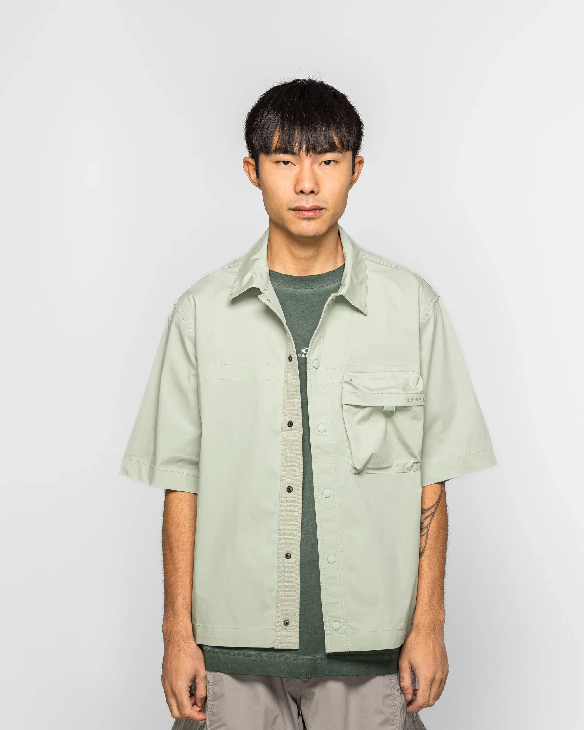 Oakley Reserve Momento Shirt - Faded Green