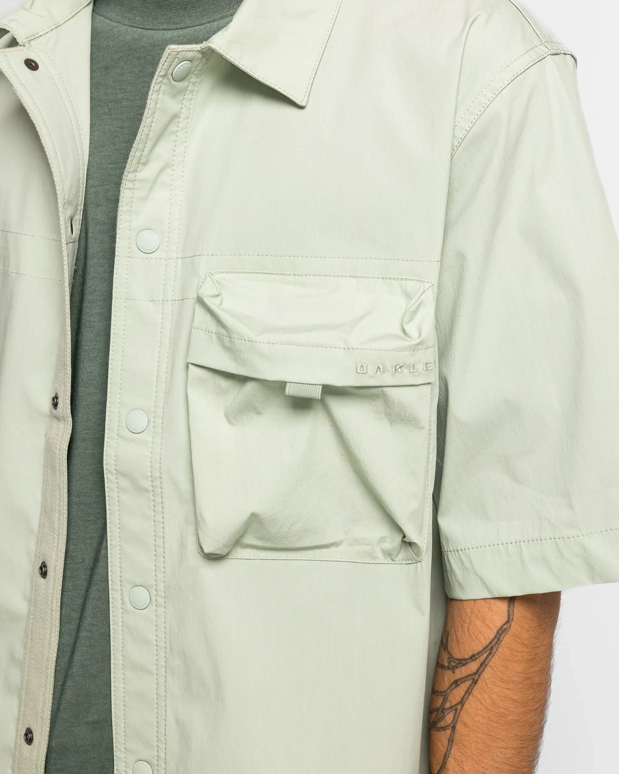 Oakley Reserve Momento Shirt - Faded Green