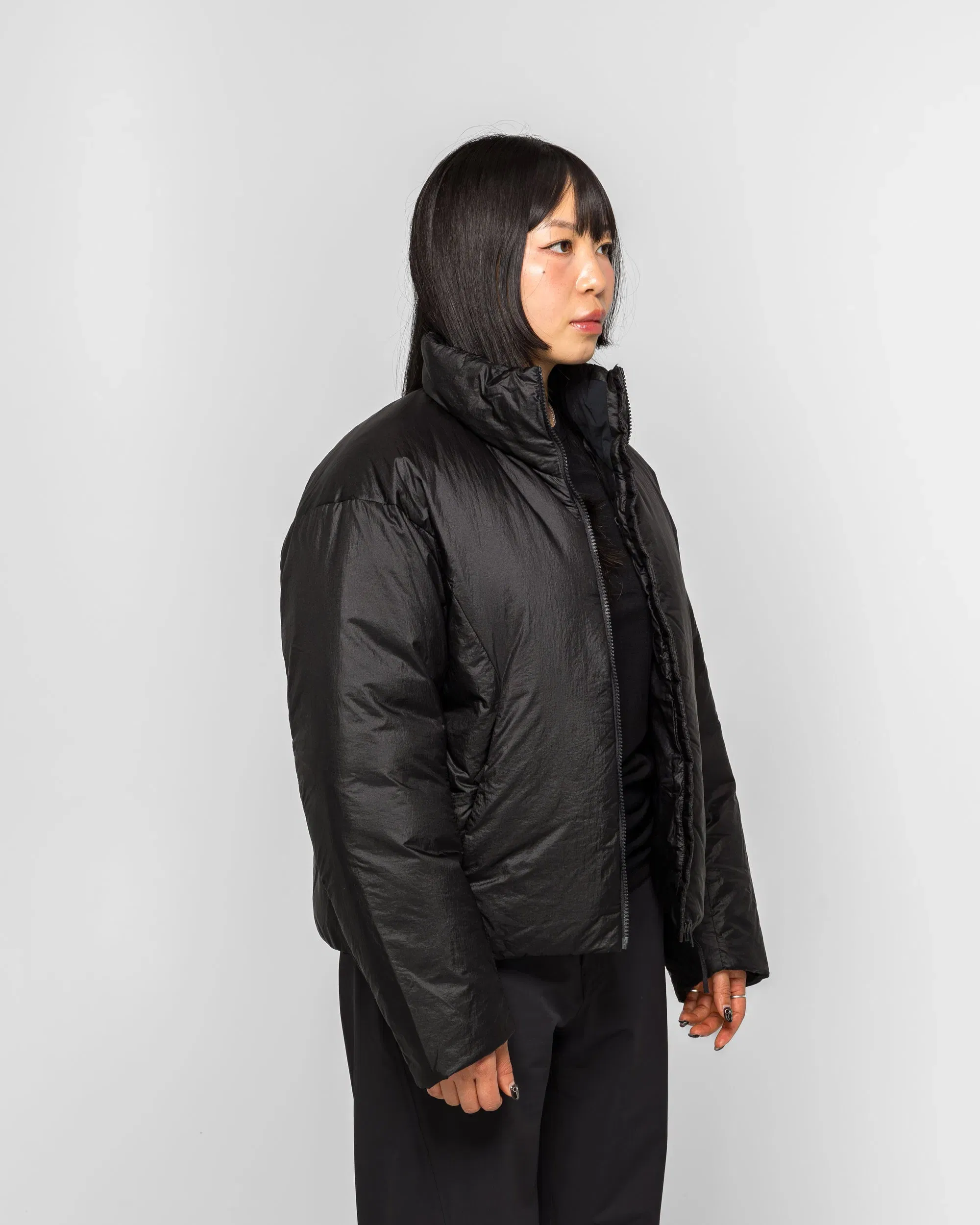 Veilance Womens Conduit Down Jacket - Black