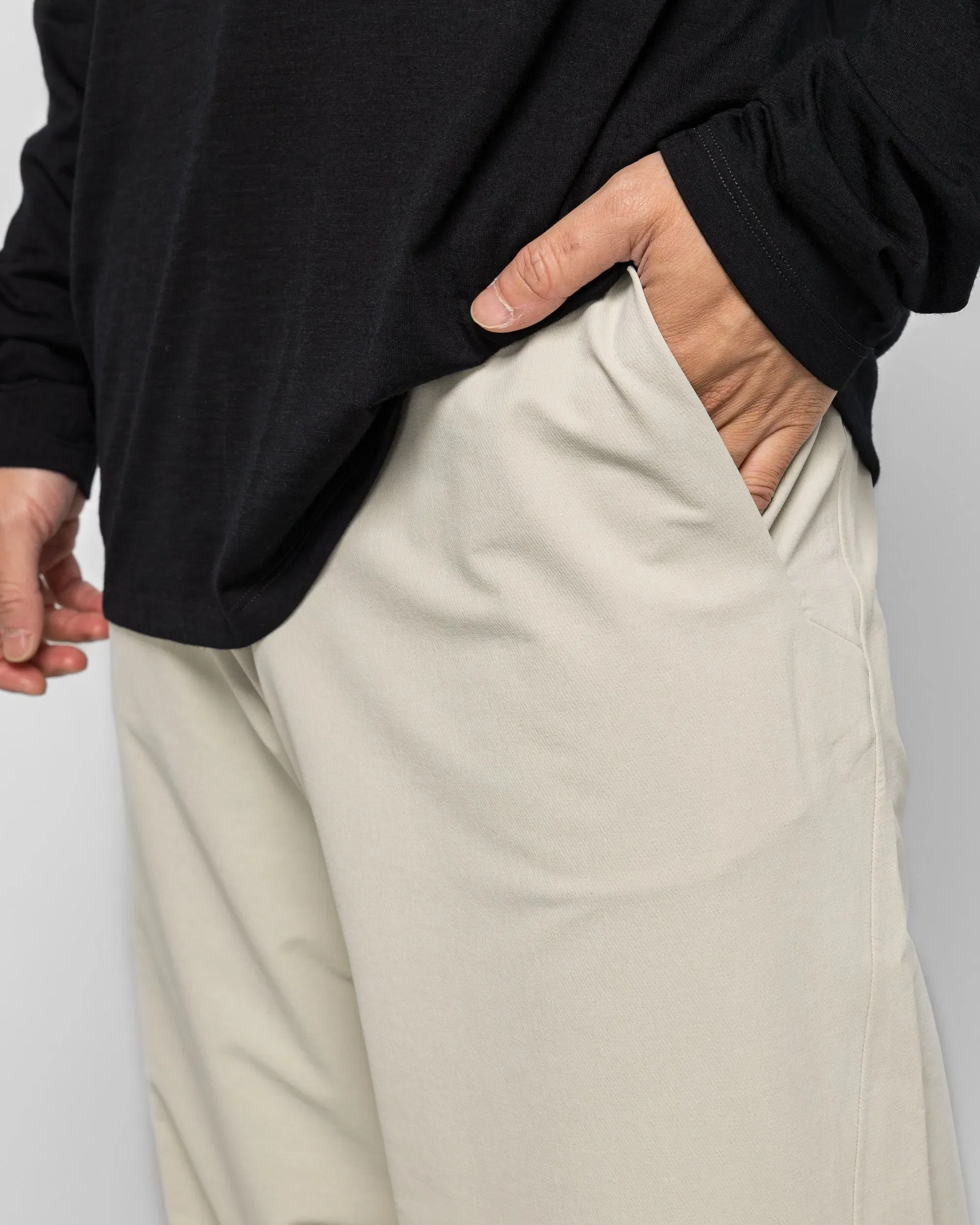 Veilance Corbel Pant - Dark Cocoon