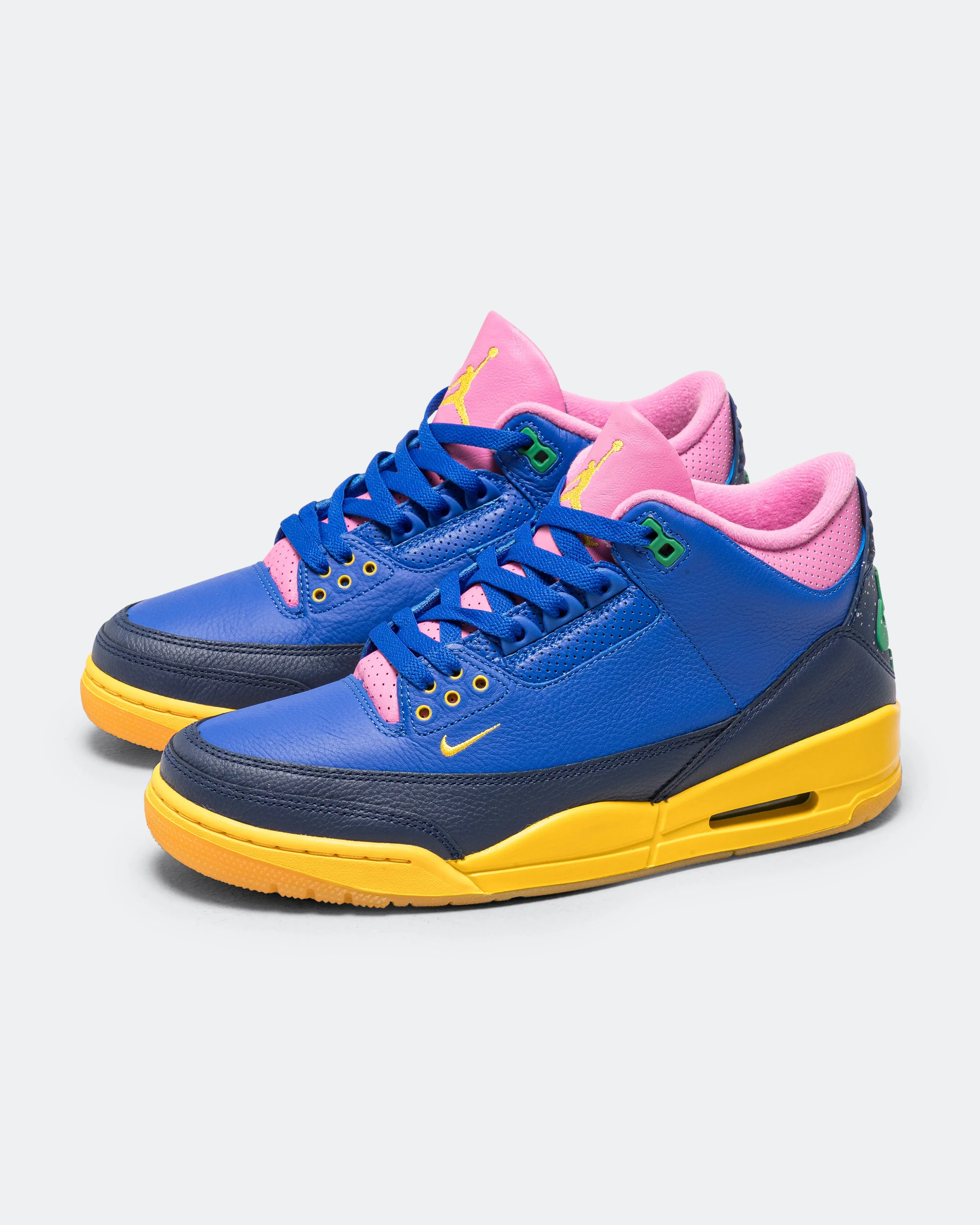Air Jordan 3 Retro OG Brazil - Racer Blue/Lucky Green