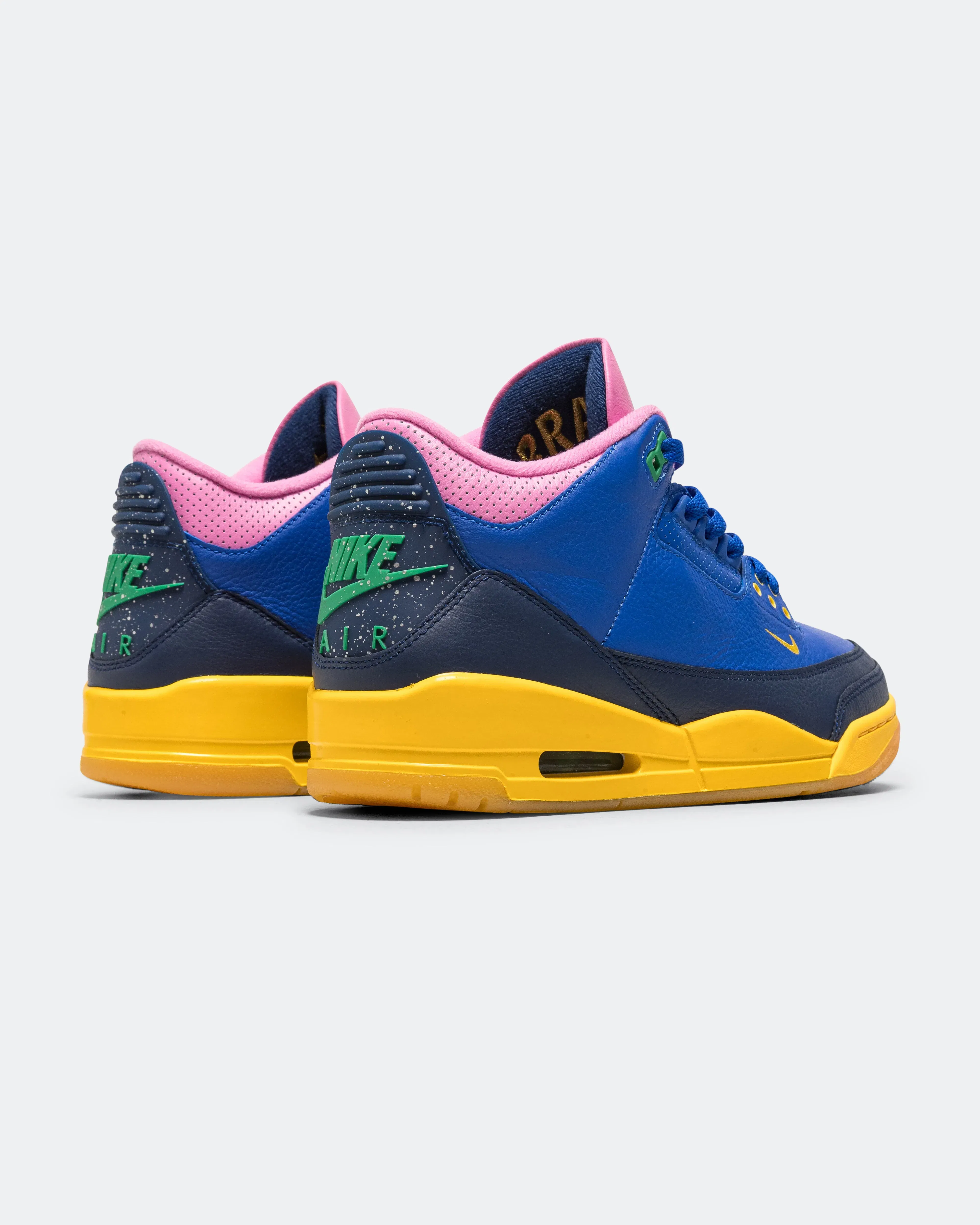 Air Jordan 3 Retro OG Brazil - Racer Blue/Lucky Green