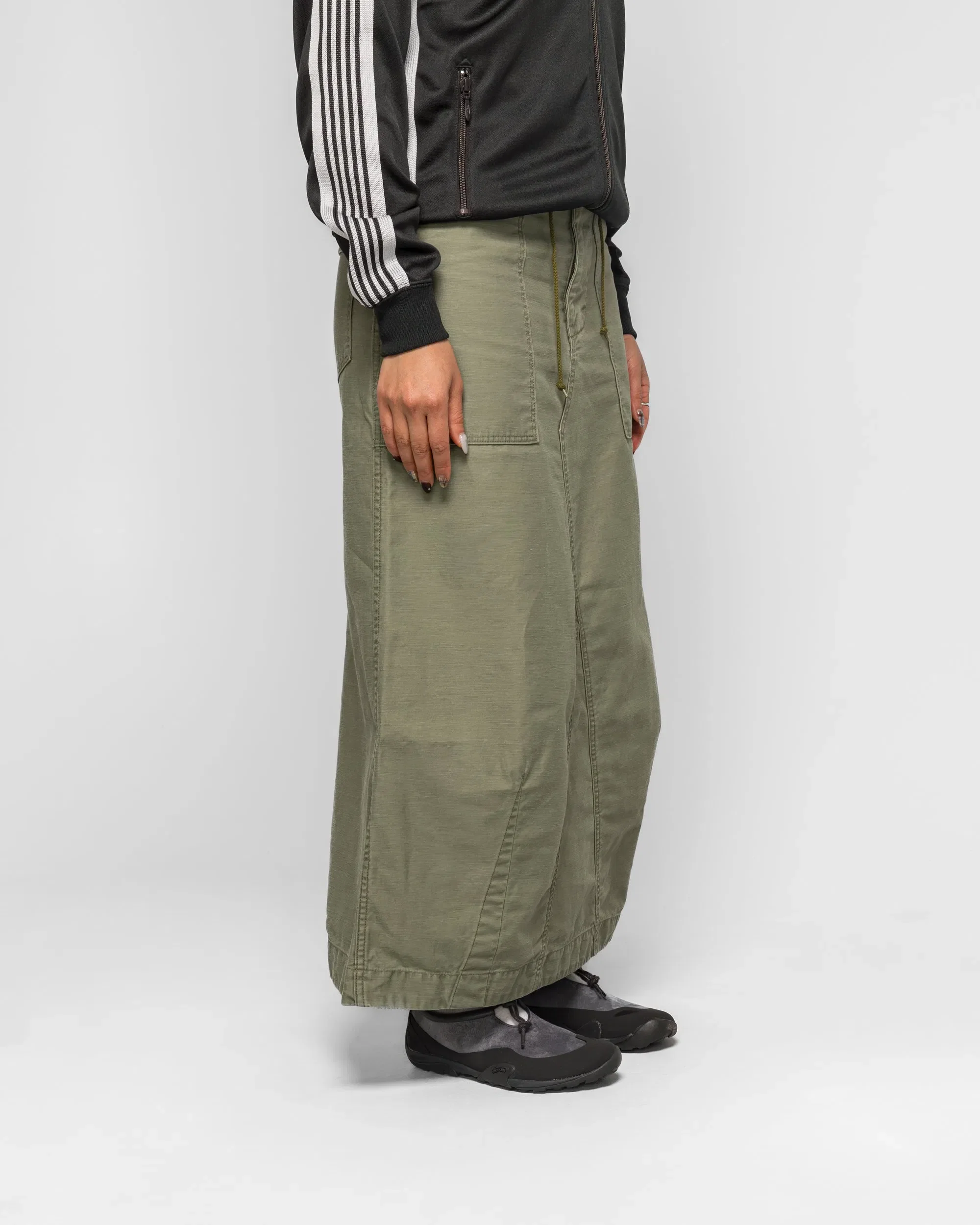 Needles String Fatigue Skirt - Olive Reversed Sateen