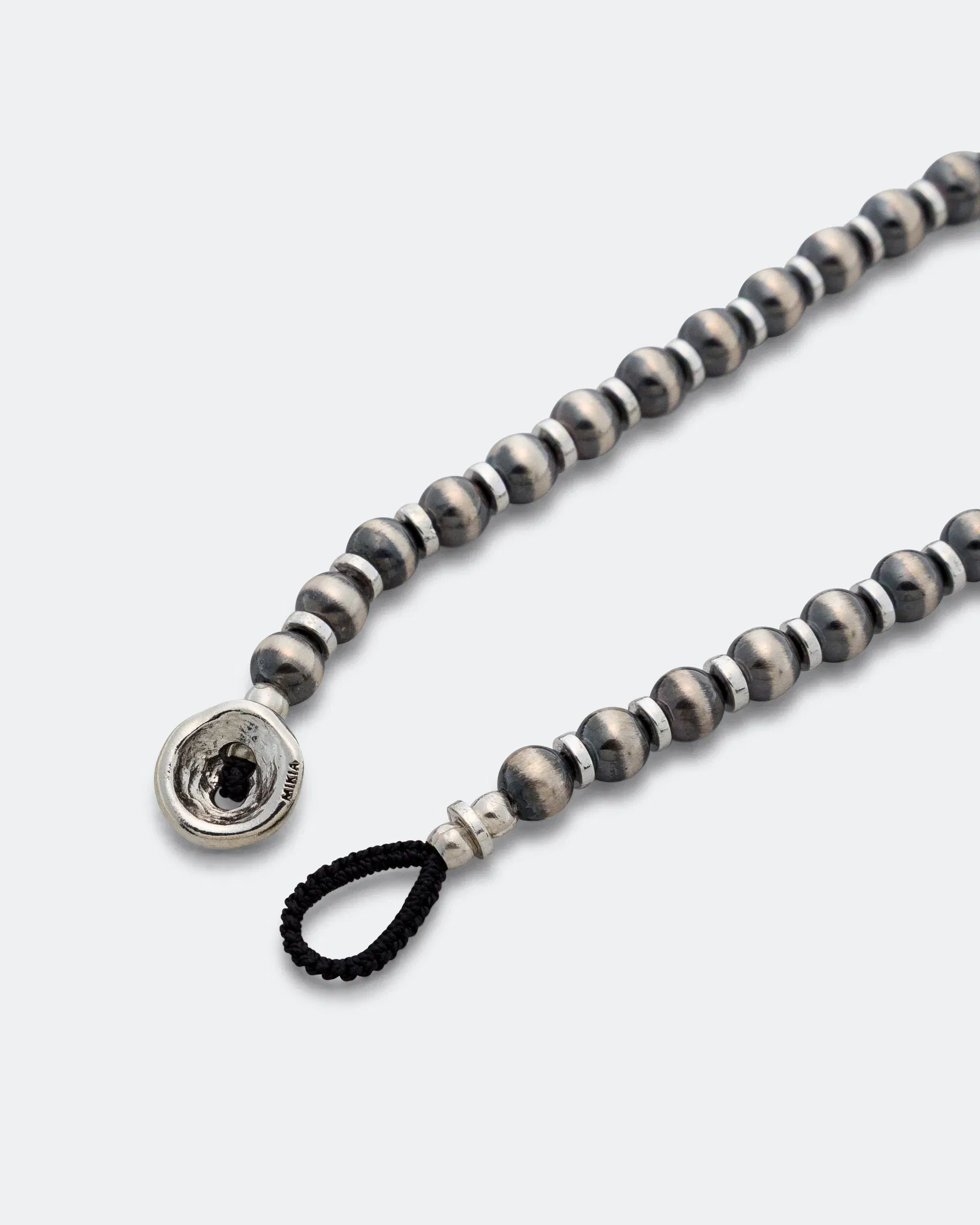 Mikia Navajo Pearl 5mm Bracelet - 925 Silver