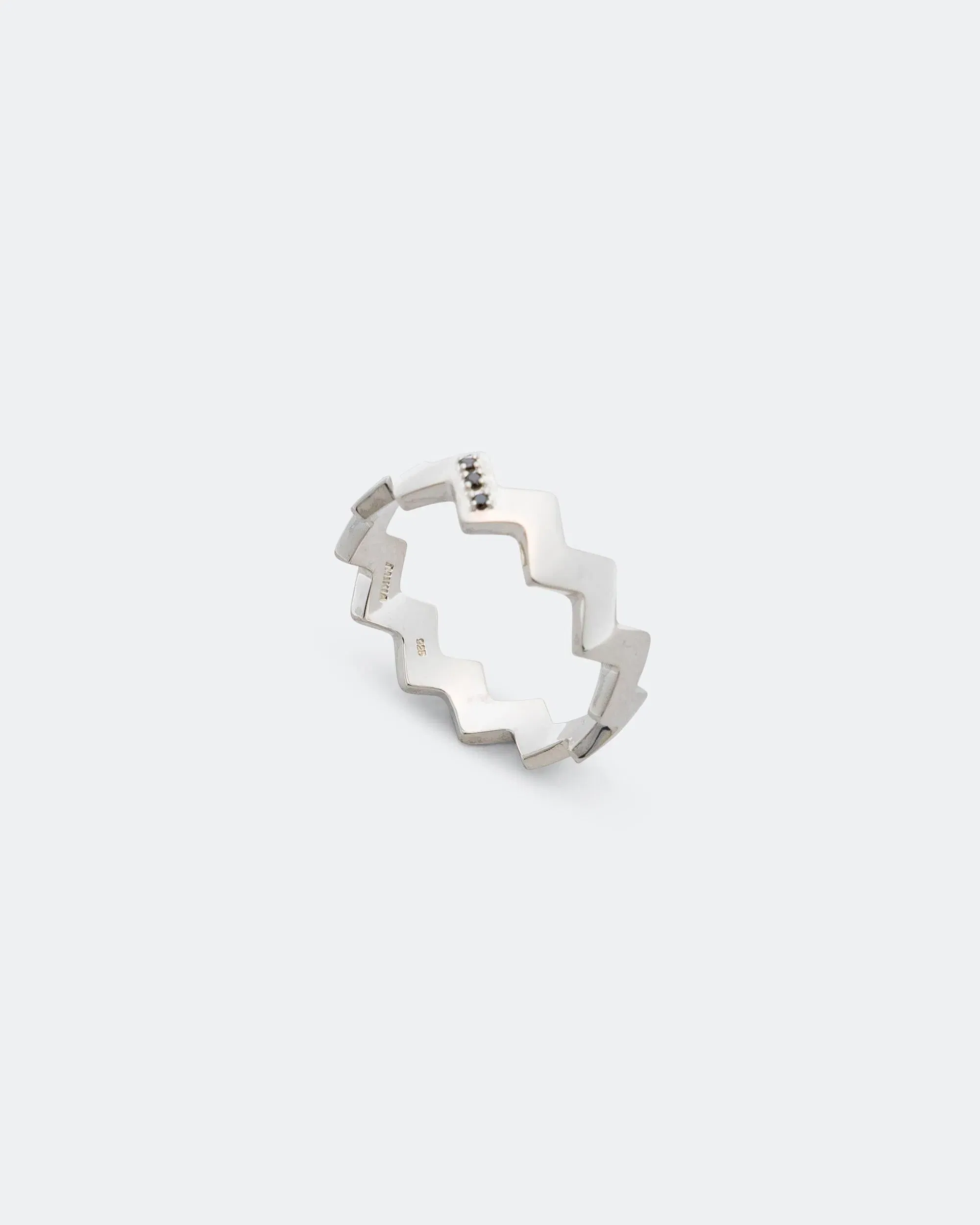 Mikia Snake Ring - Silver/Black Diamond