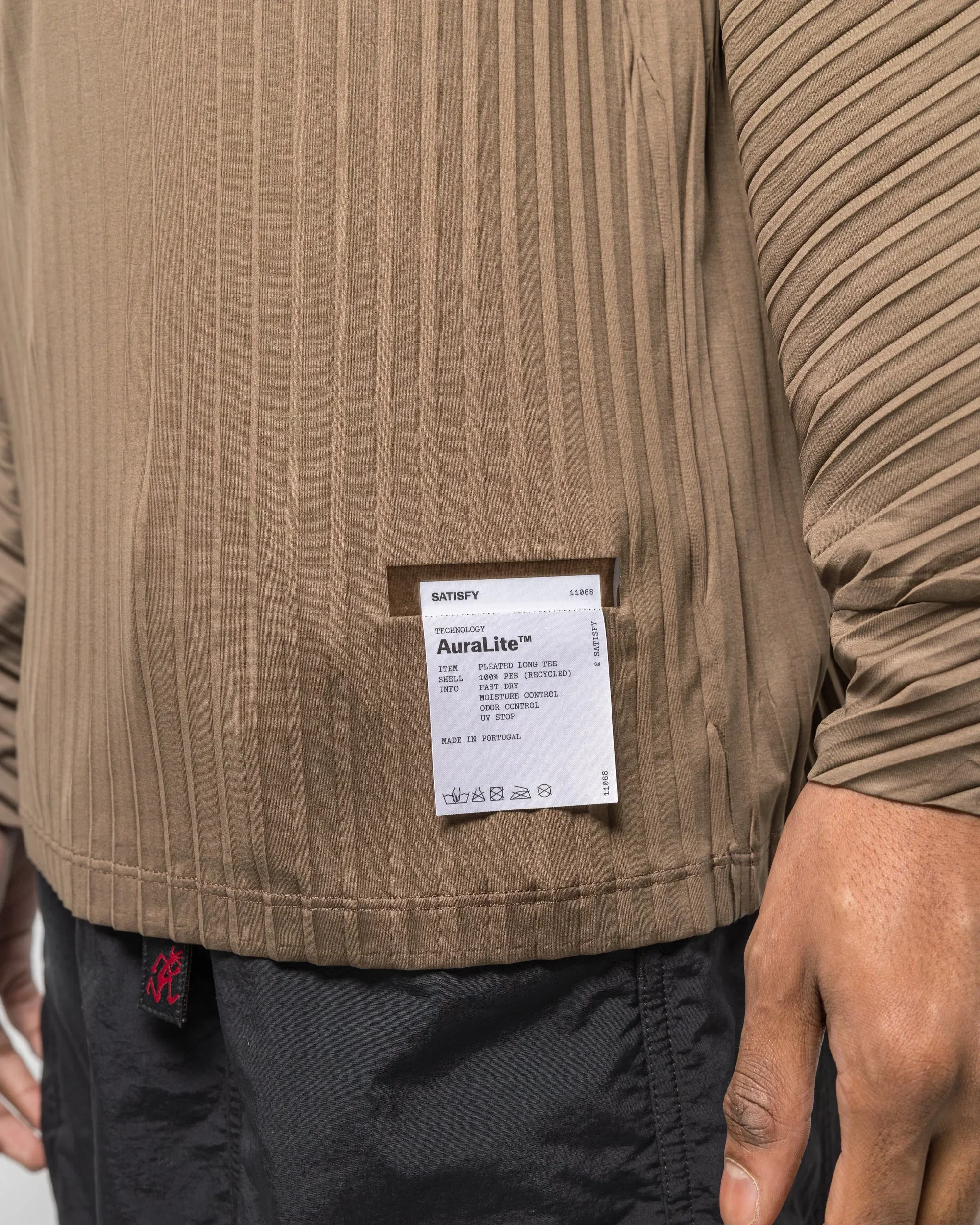 Satisfy AuraLite Pleated Long Tee - Olive
