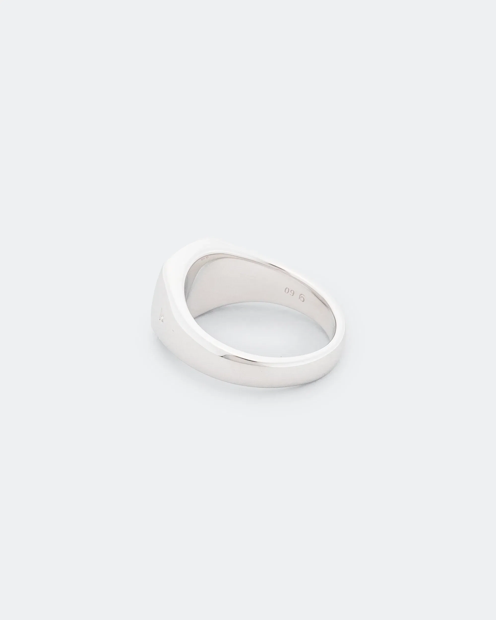 Tom Wood Kay Ring Ice Blue - Larimar/925 Silver