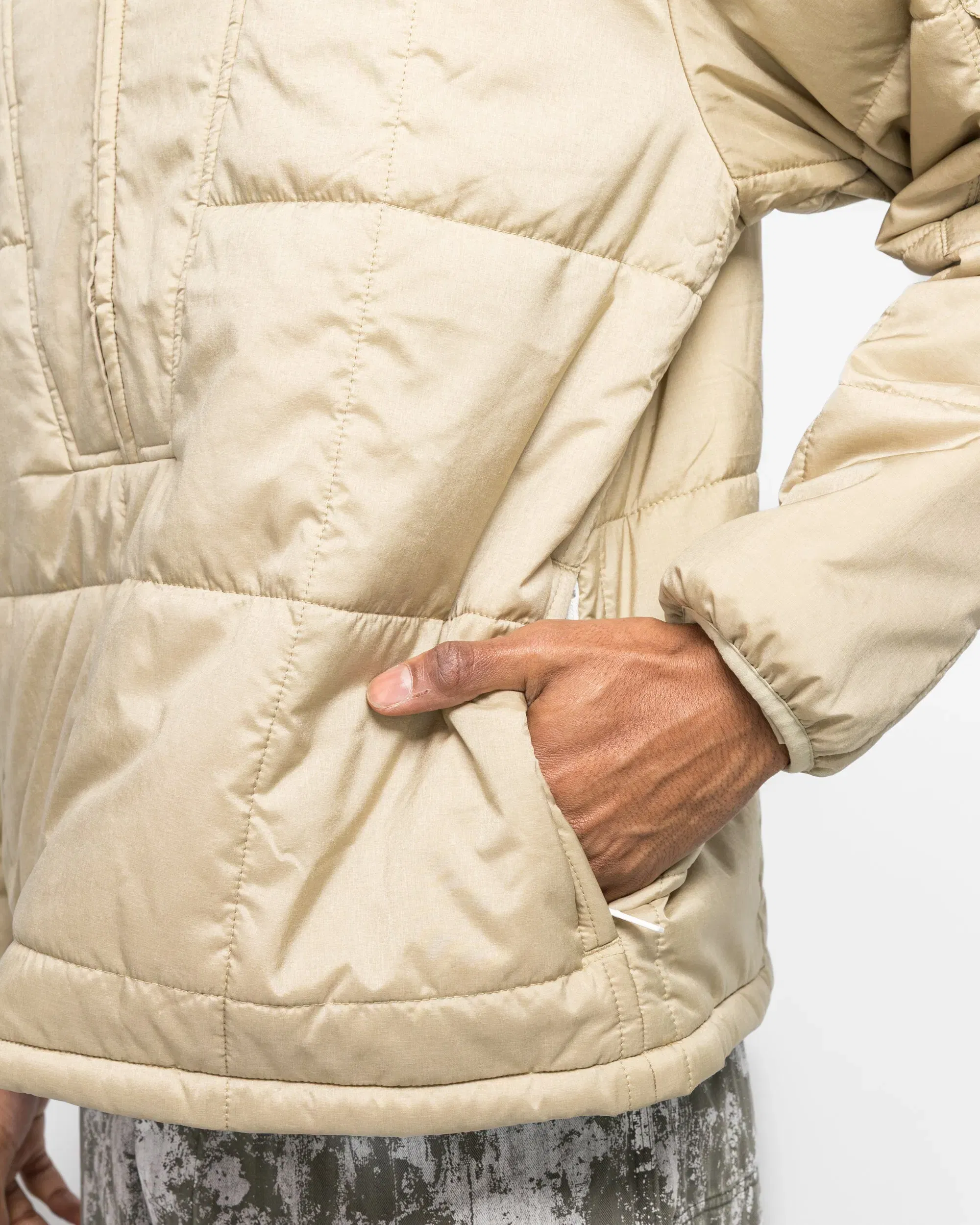 BEAMS PLUS Puffy Jacket - Beige
