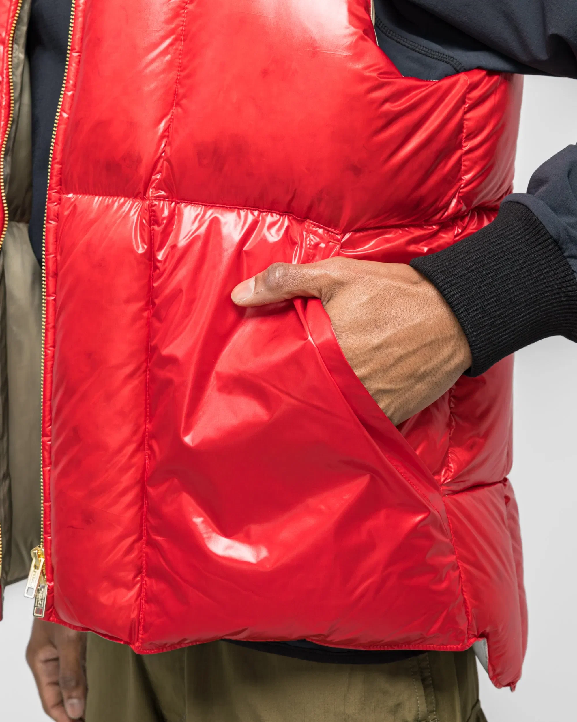 BEAMS PLUS MT Down Vest - Red