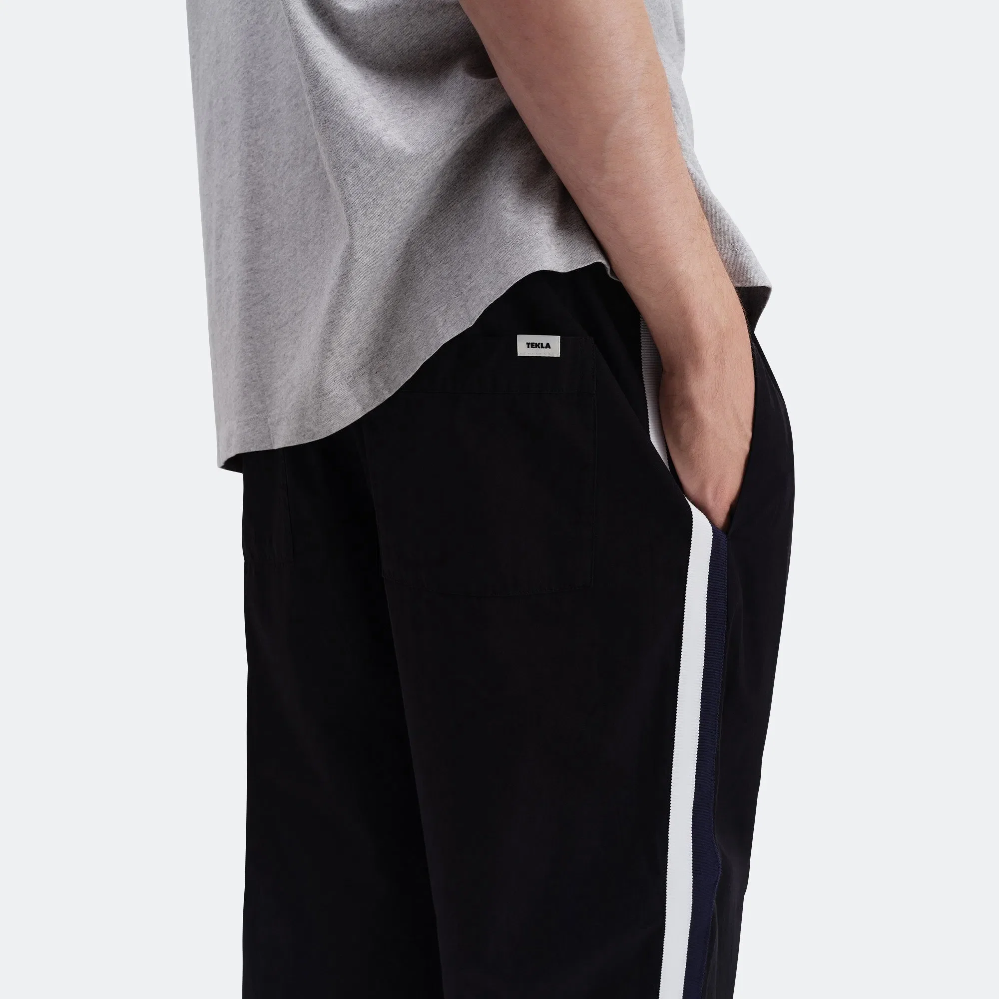 TEKLA Pyjama Pants Grosgrain Side Stripe - All Black Cotton Poplin