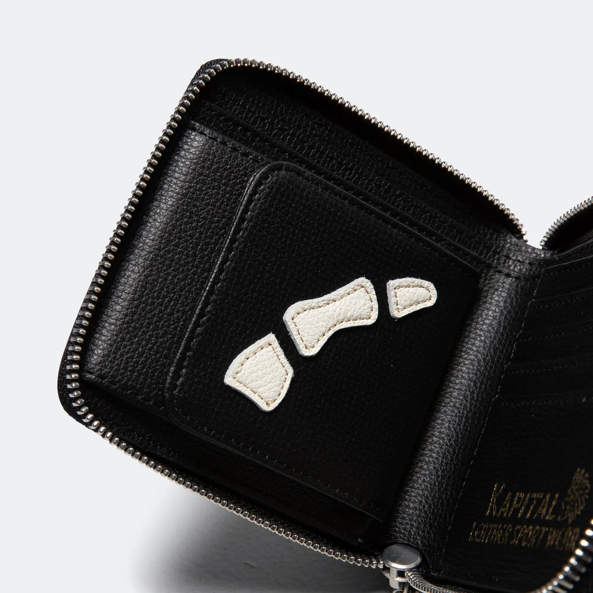 KAPITAL THUMB-UP BONE BAND ZIP Wallet - Black