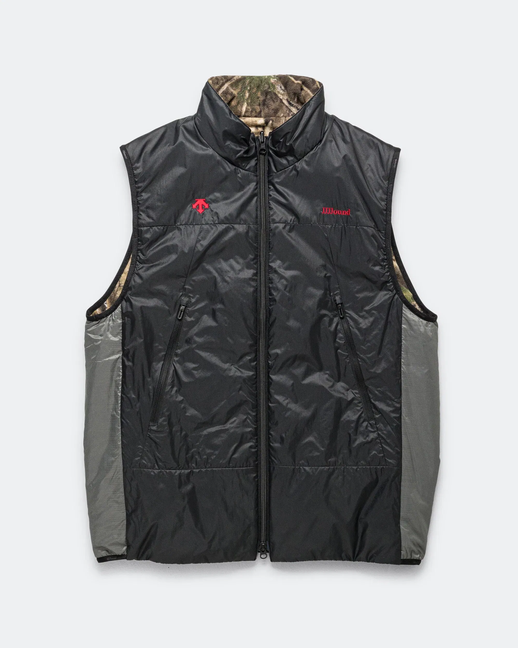 DESCENTE Reversible Vest x JJJJound - Black