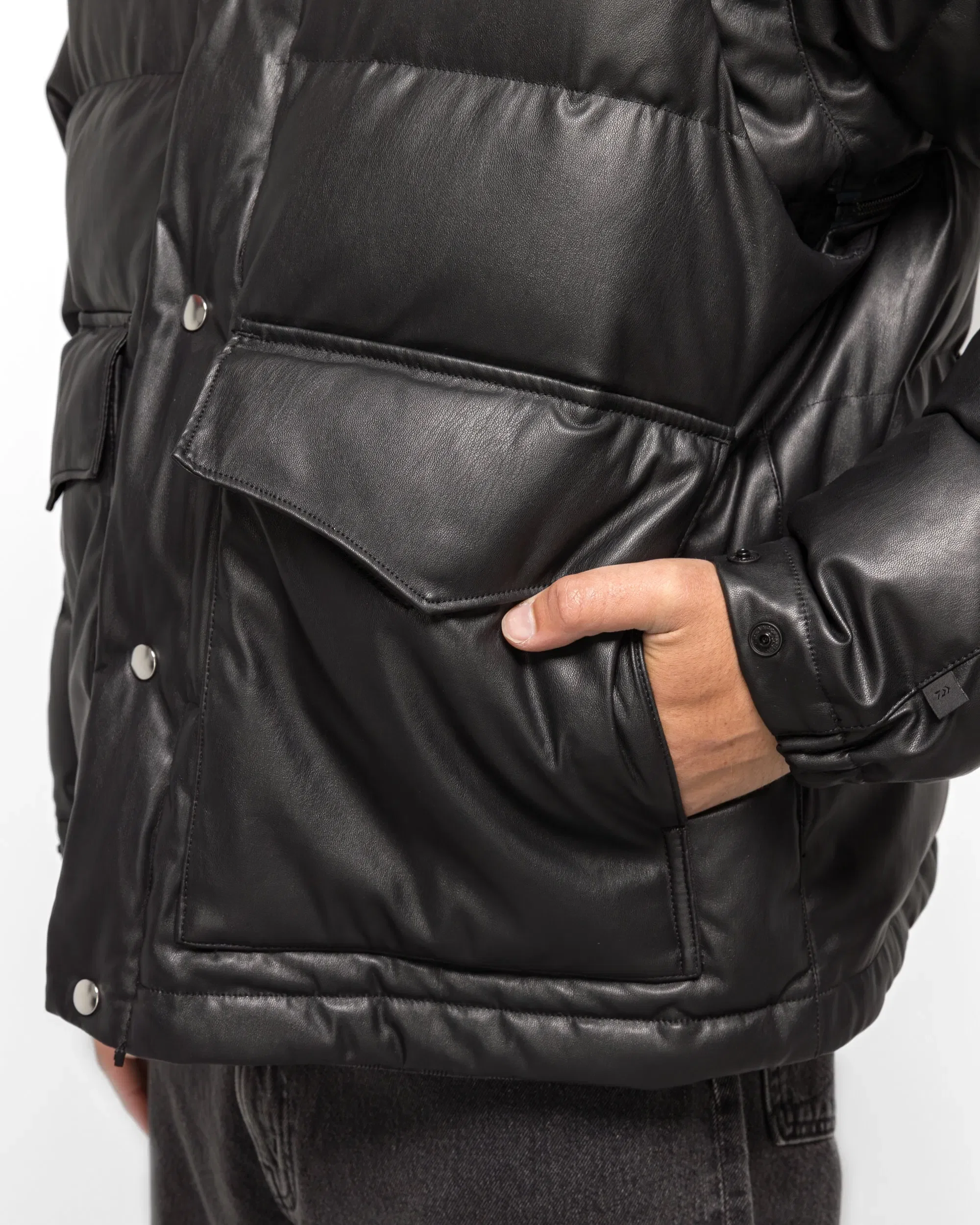 DAIWA PIER39 Tech 2WAY Leather Like Down Jacket - Black