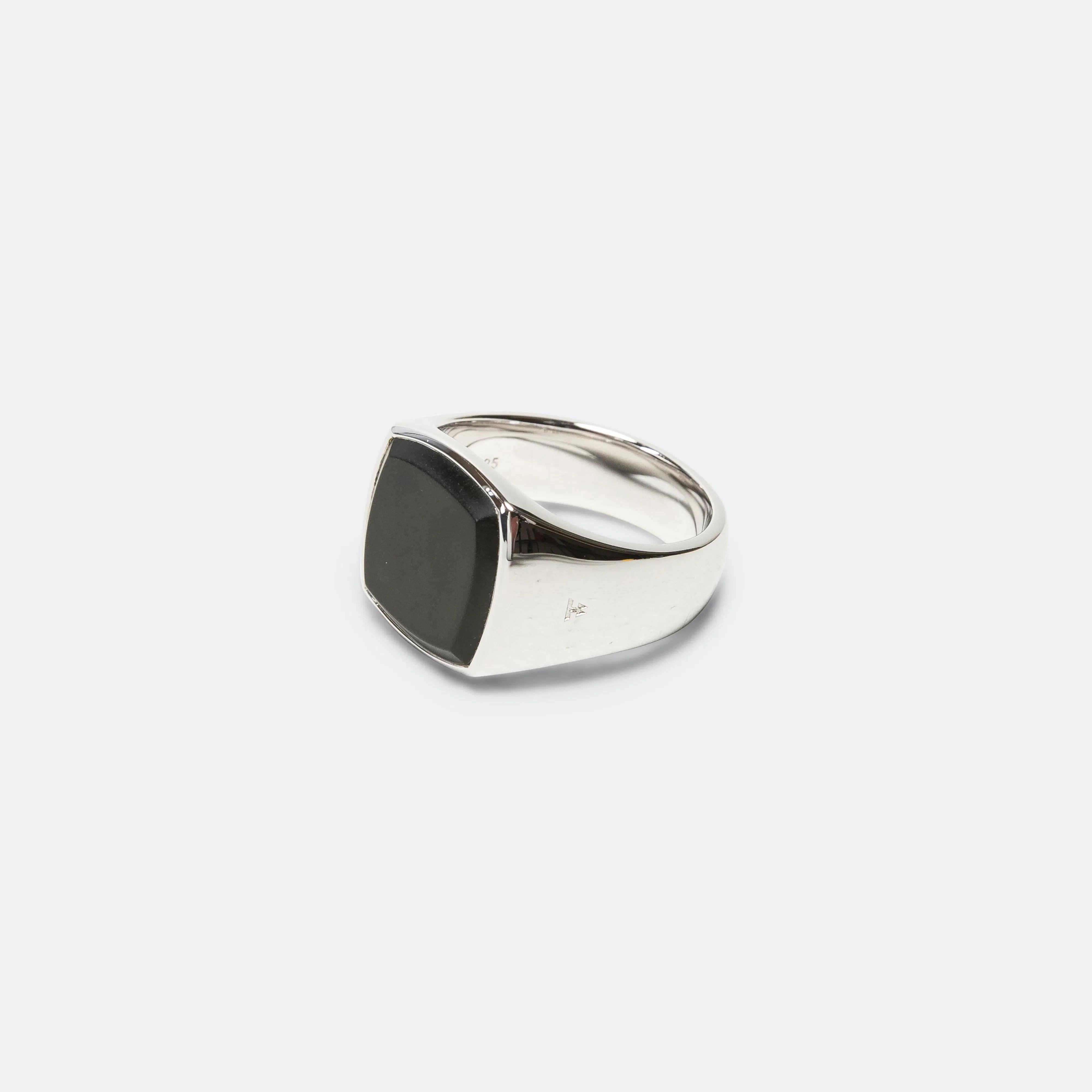 Tom Wood Cushion Ring - Black Onyx