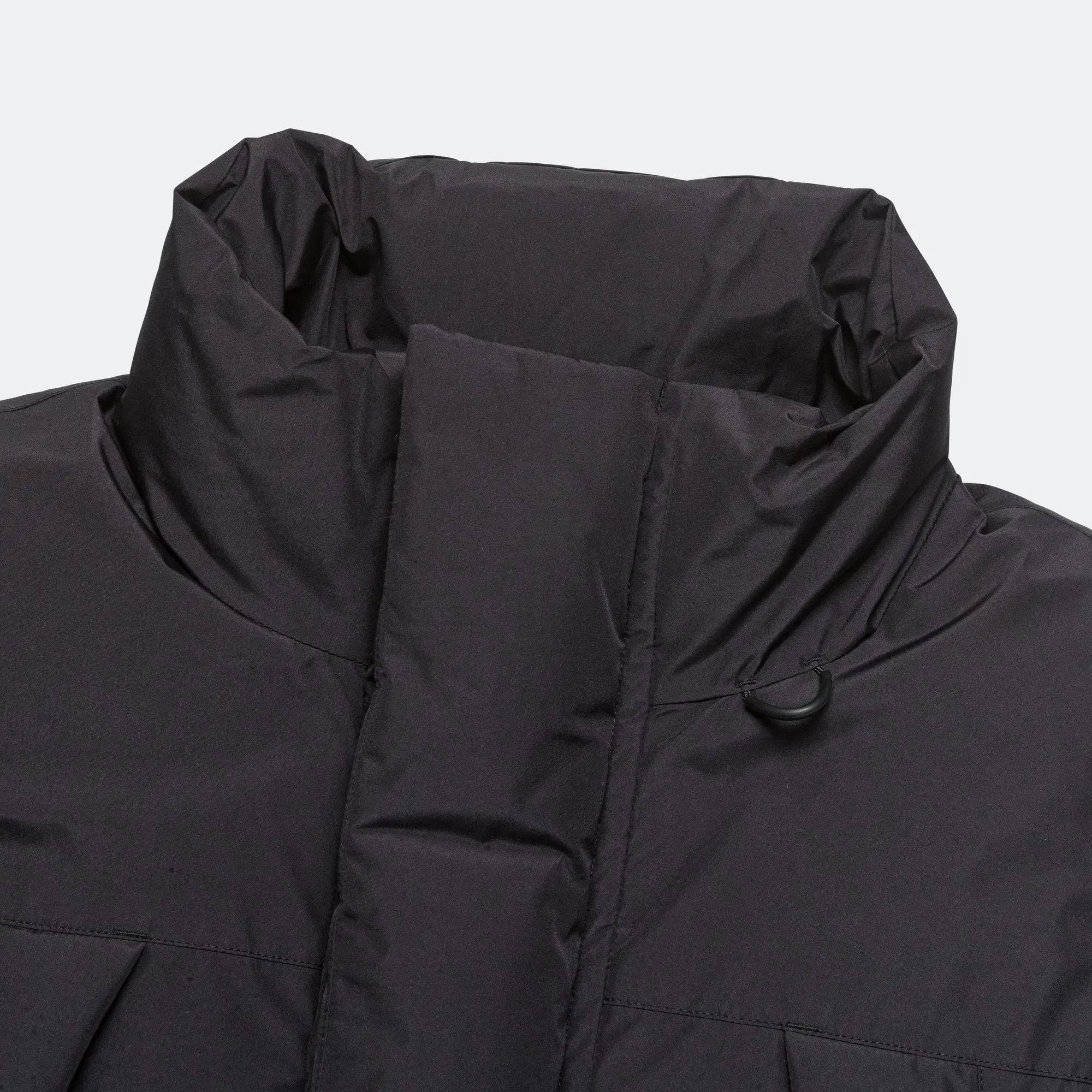 DAIWA PIER39 Gore-Tex Windstopper Field Down Vest - Black
