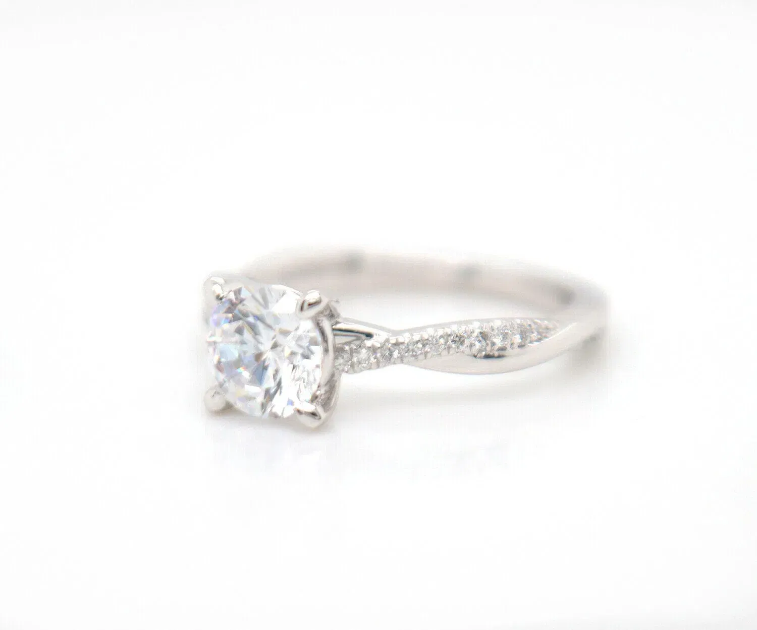 Gabriel & Co. New Gabriel & Co. 0.16ctw Diamond Twist Semi Mount Ring in 14K