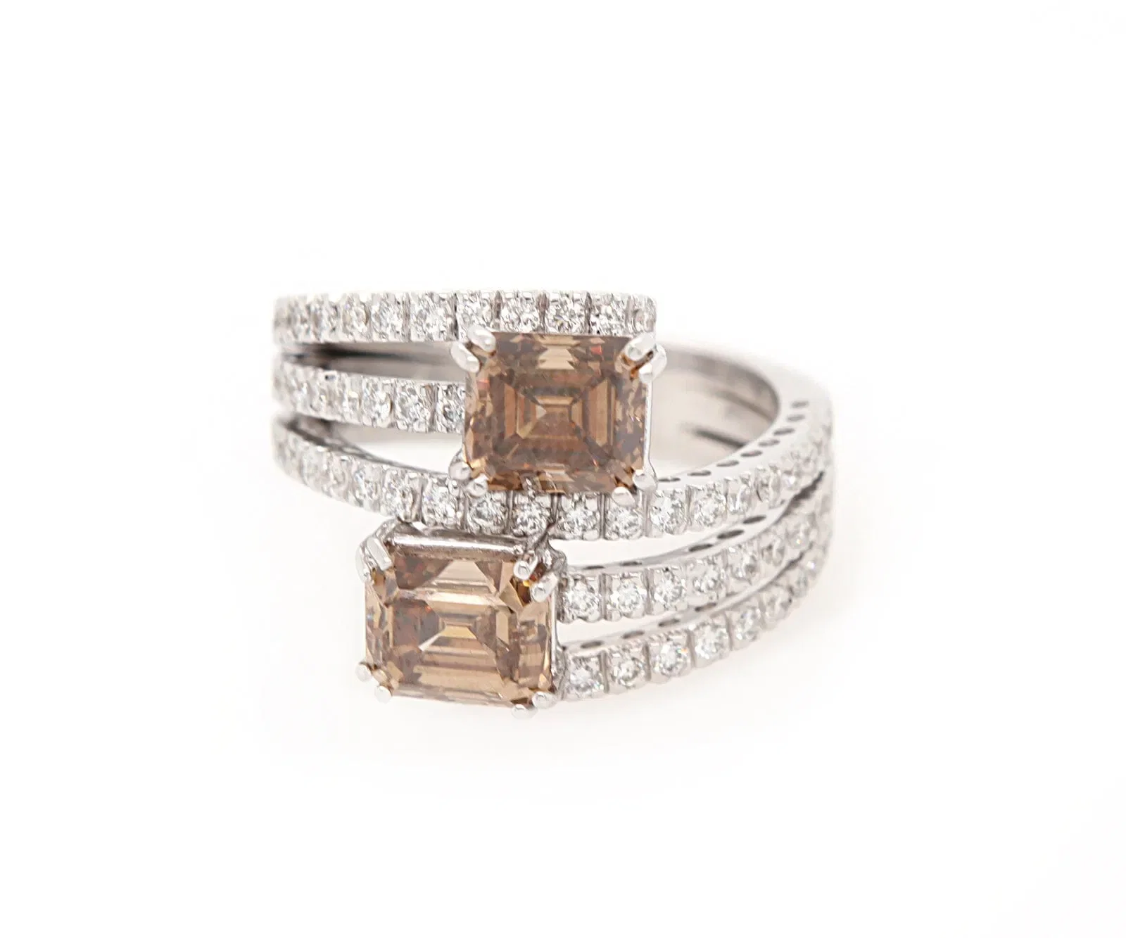 Leo Pizzo 4.10ctw Brown and White Diamond Bypass Ring in 18K W/Box