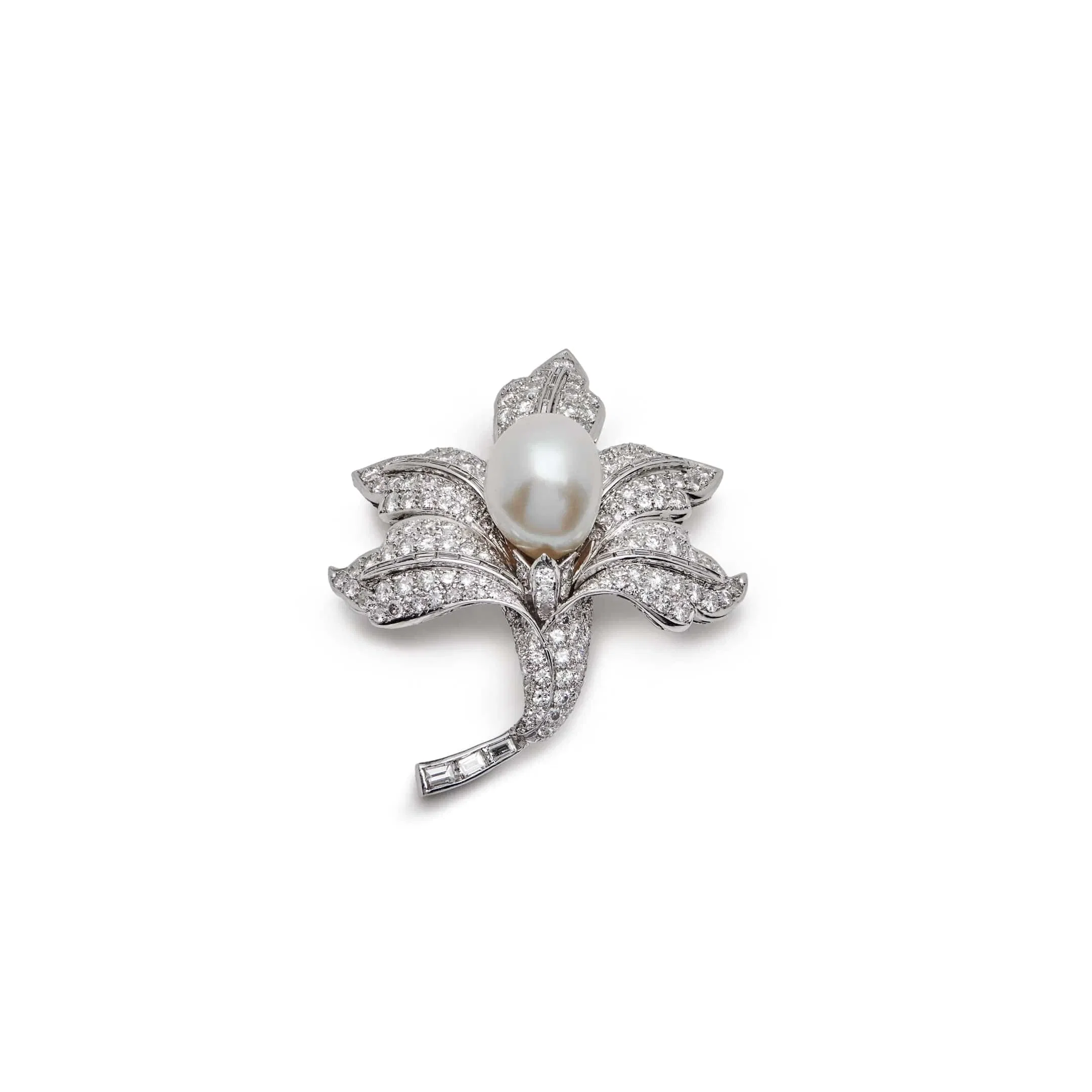 Jewels Aficionado Antique Floral Pearl Brooch