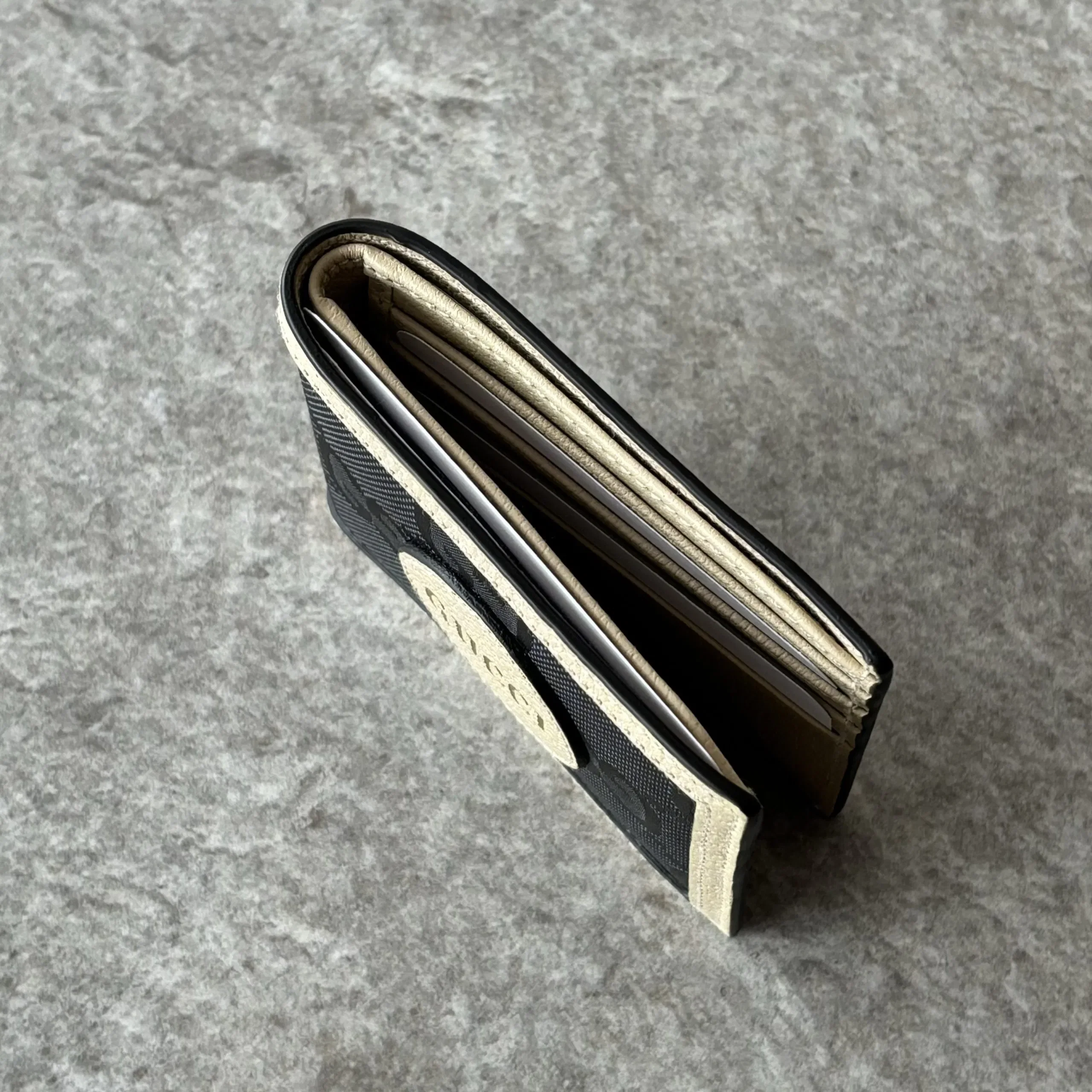 GUCCI OFF THE GRID GREY BIFOLD WALLET – BRAND NEW