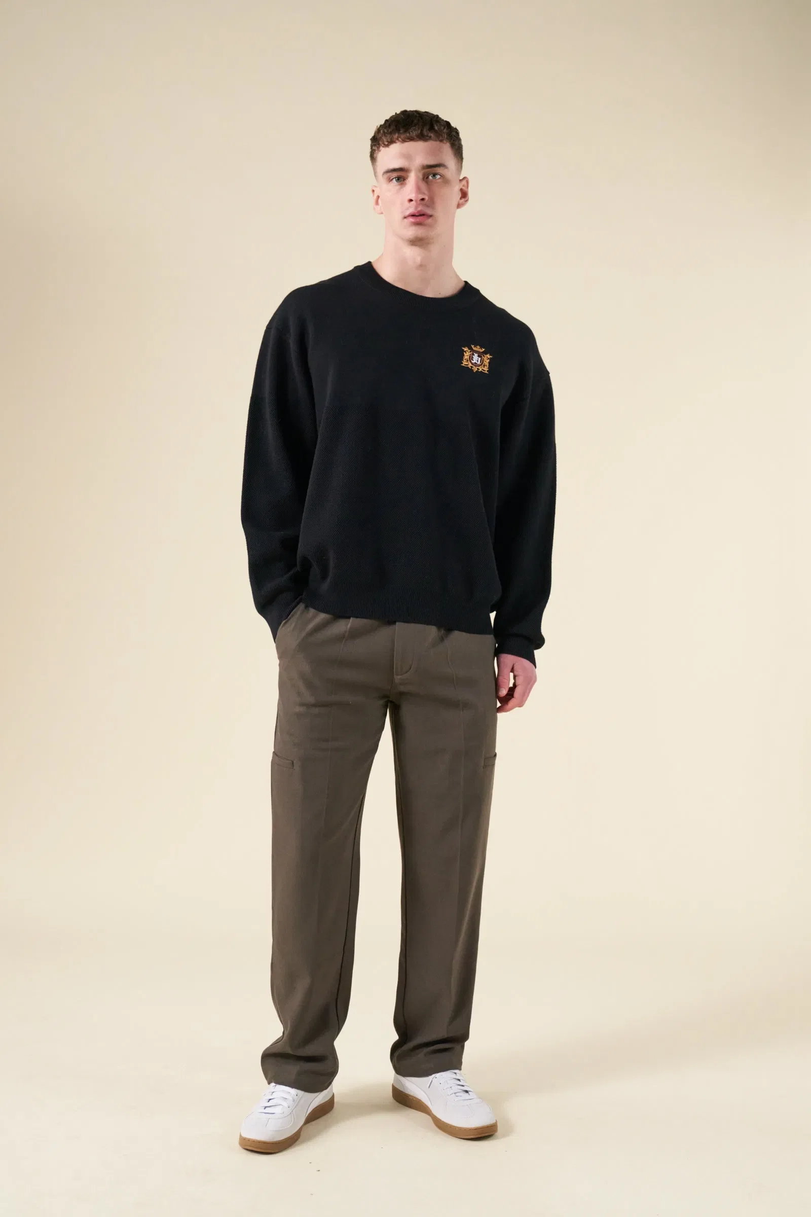bound Crest Panel Knit Sweater - Black