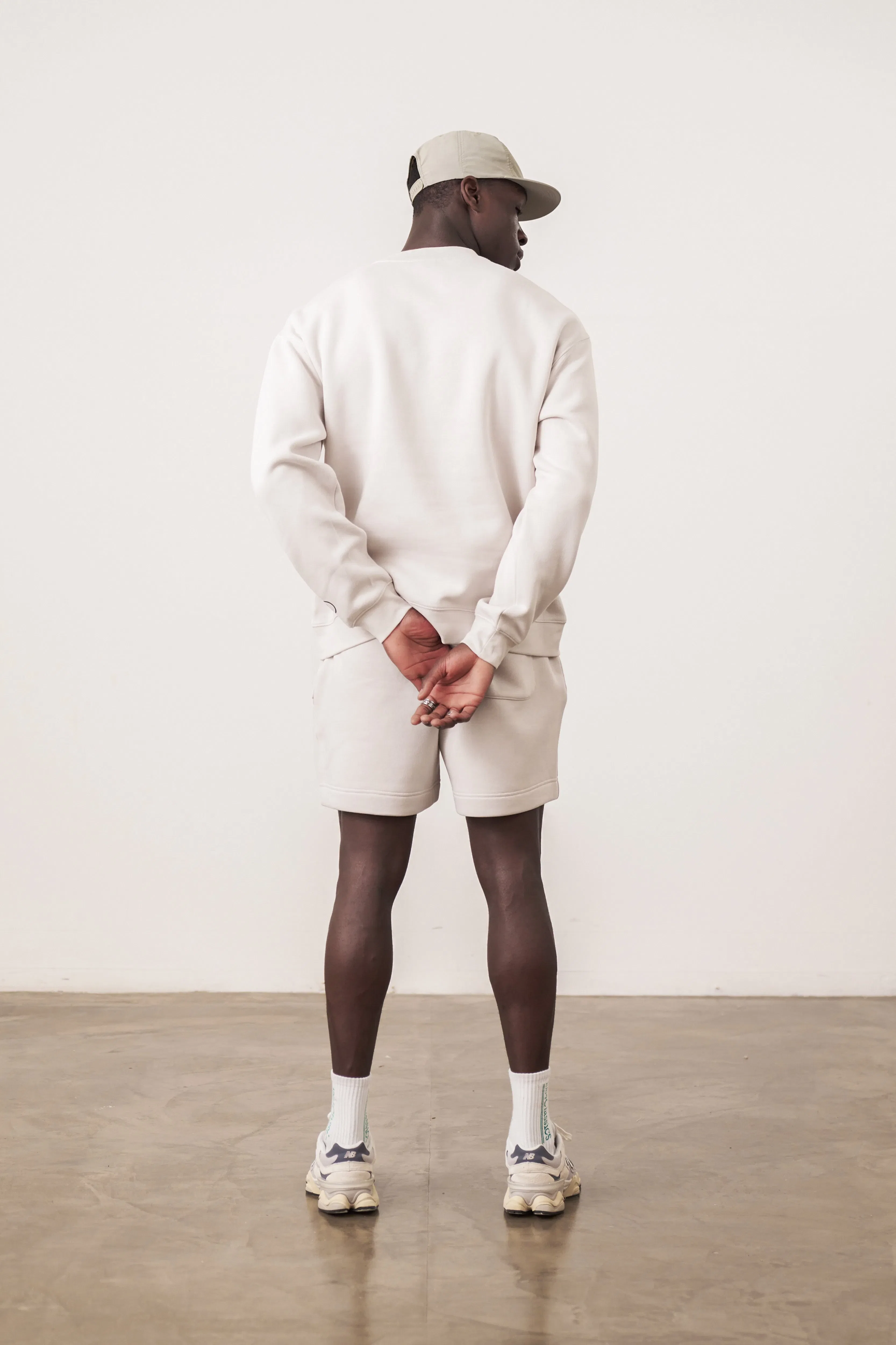 UN:IK Essentials Essentials Premium Sweater - Bone