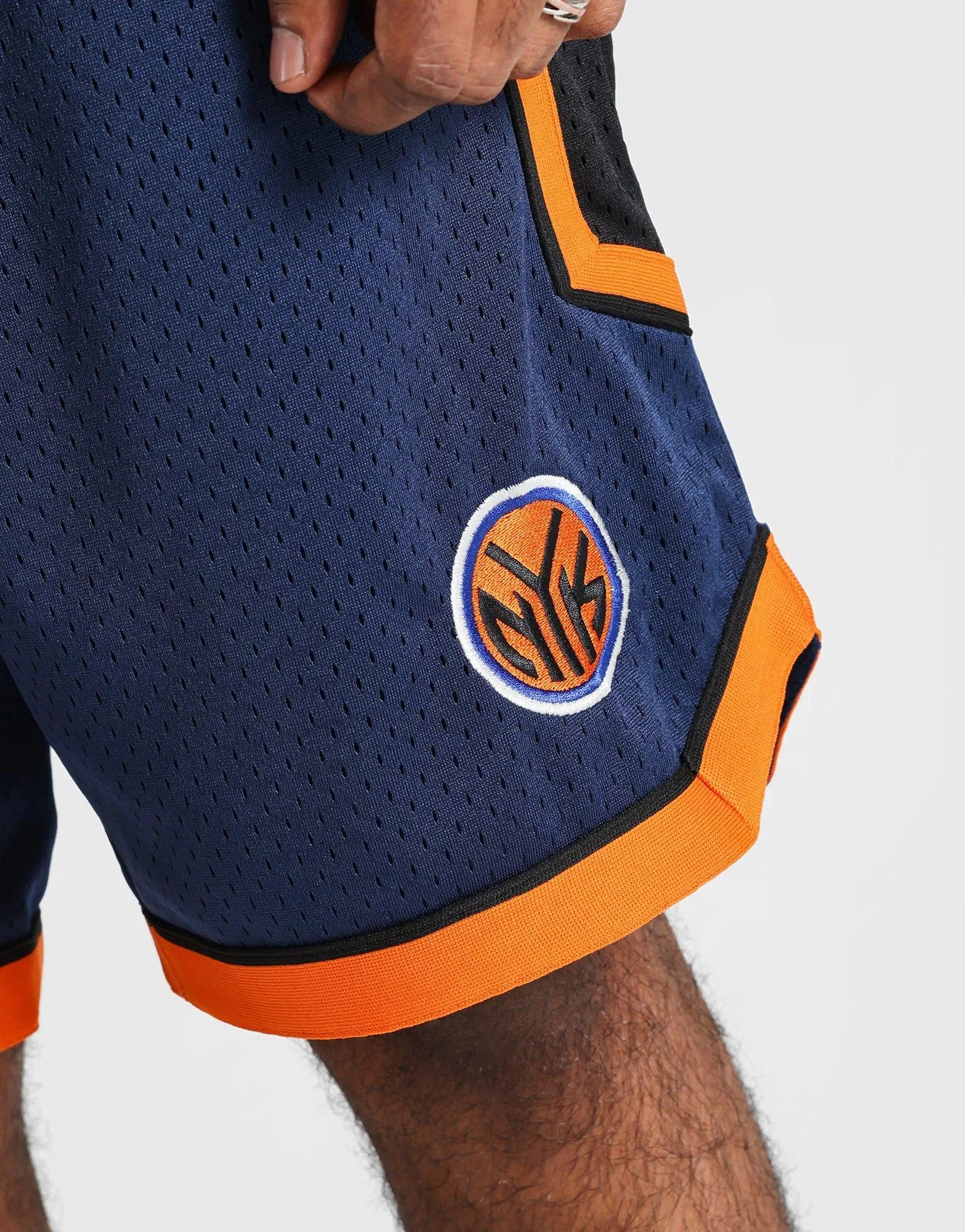 Mitchell & Ness New York Knicks Mesh Shorts