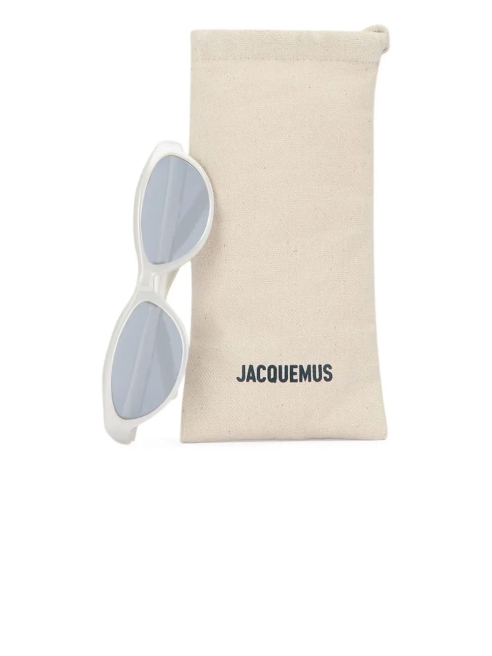 The Curvo cat-eye sunglasses