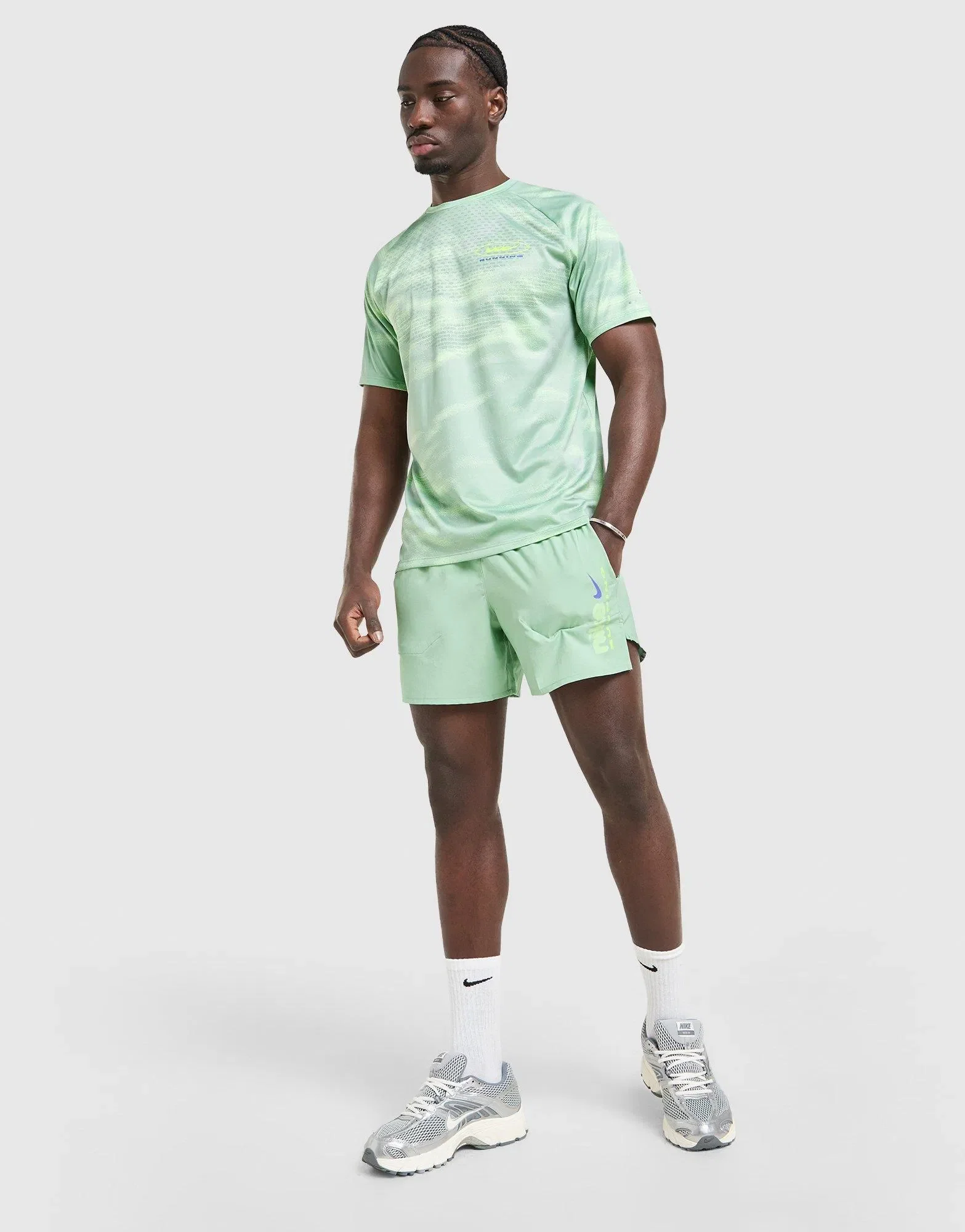 Nike Stride Shorts