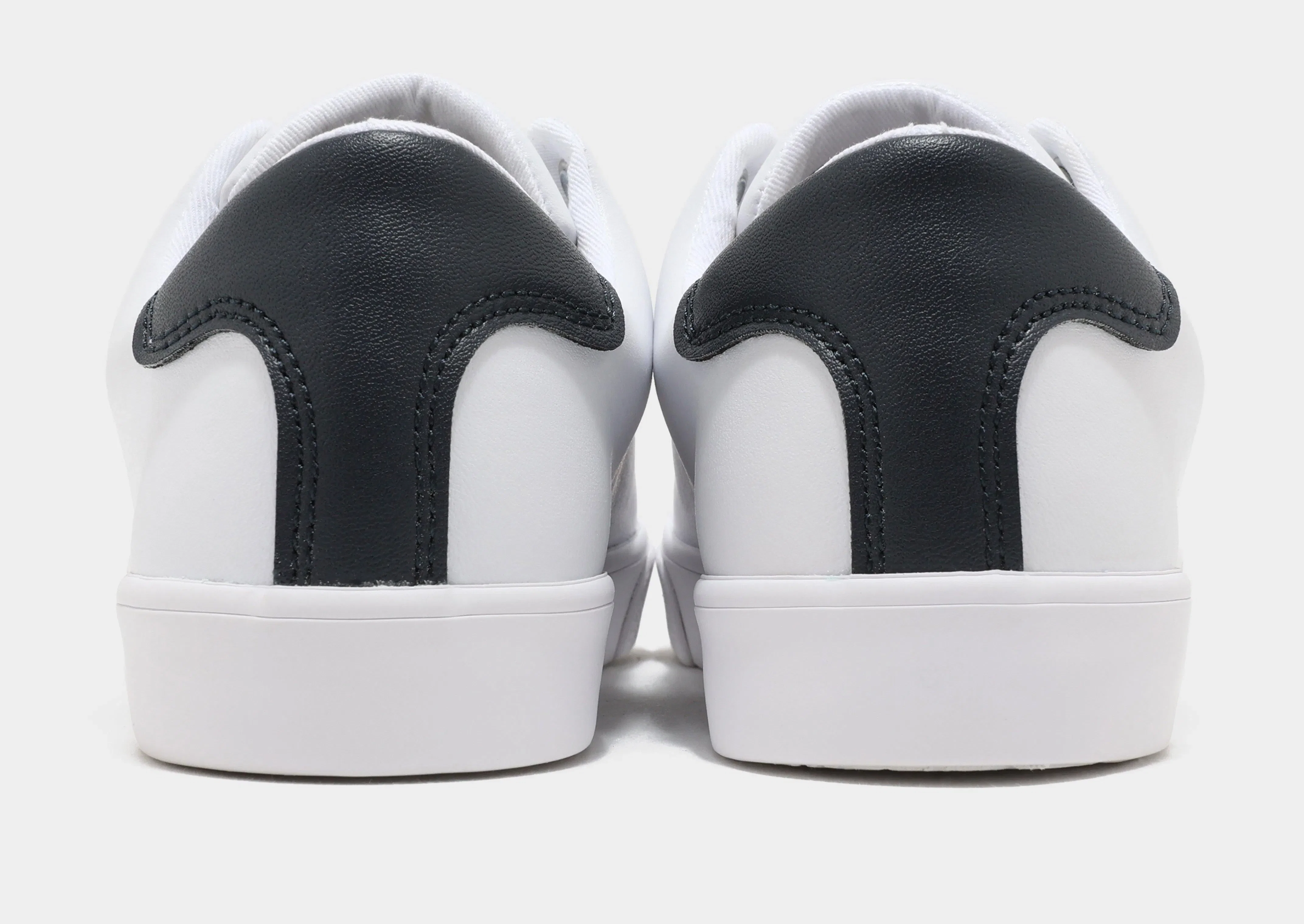 TOMMY HILFIGER IM Lulu Flag Sneaker Women's