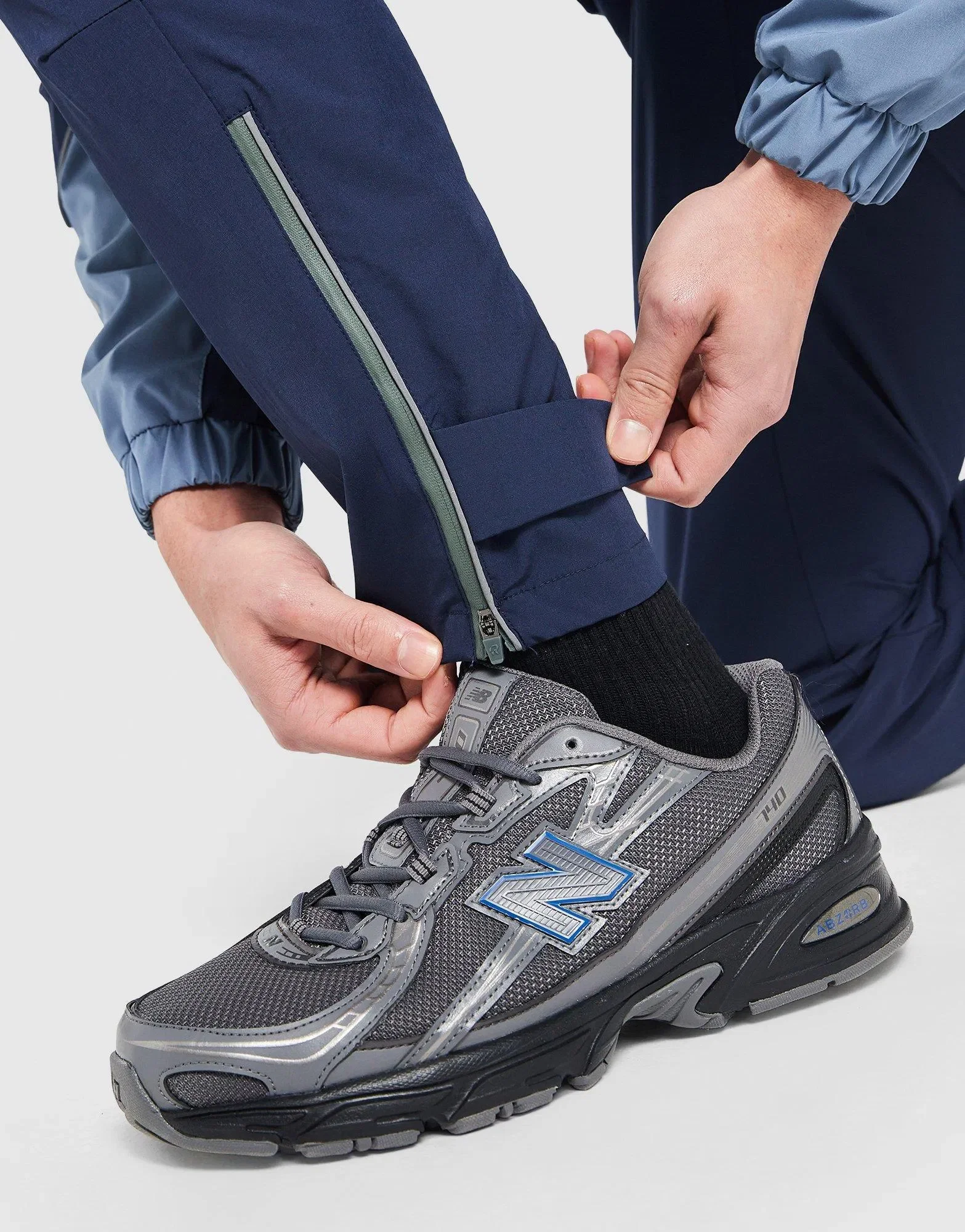 Red Run Activewear Midnight Moss Adjustable Technical Track Pants