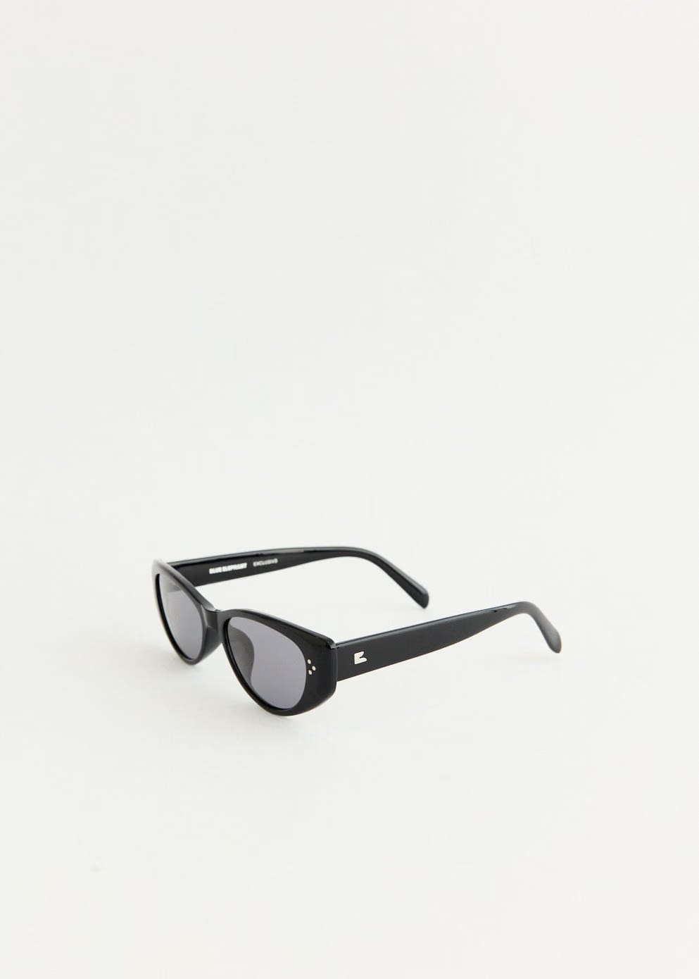 BLUE ELEPHANT Jenner Sunglasses