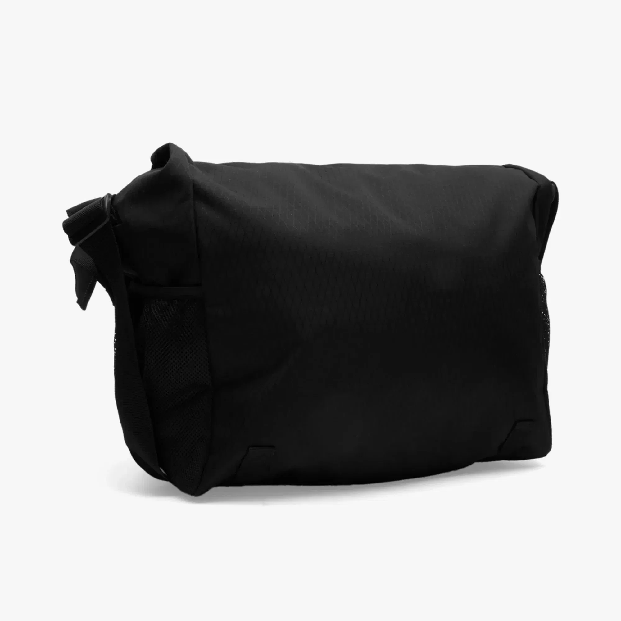 Gramicci Messenger Bag / Black