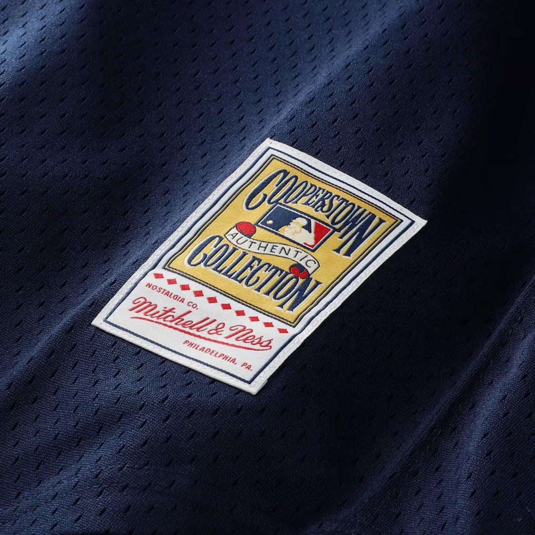Mitchell & Ness NEW YORK YANKEES DEREK JETER BUTTON UP JERSEY NAVY