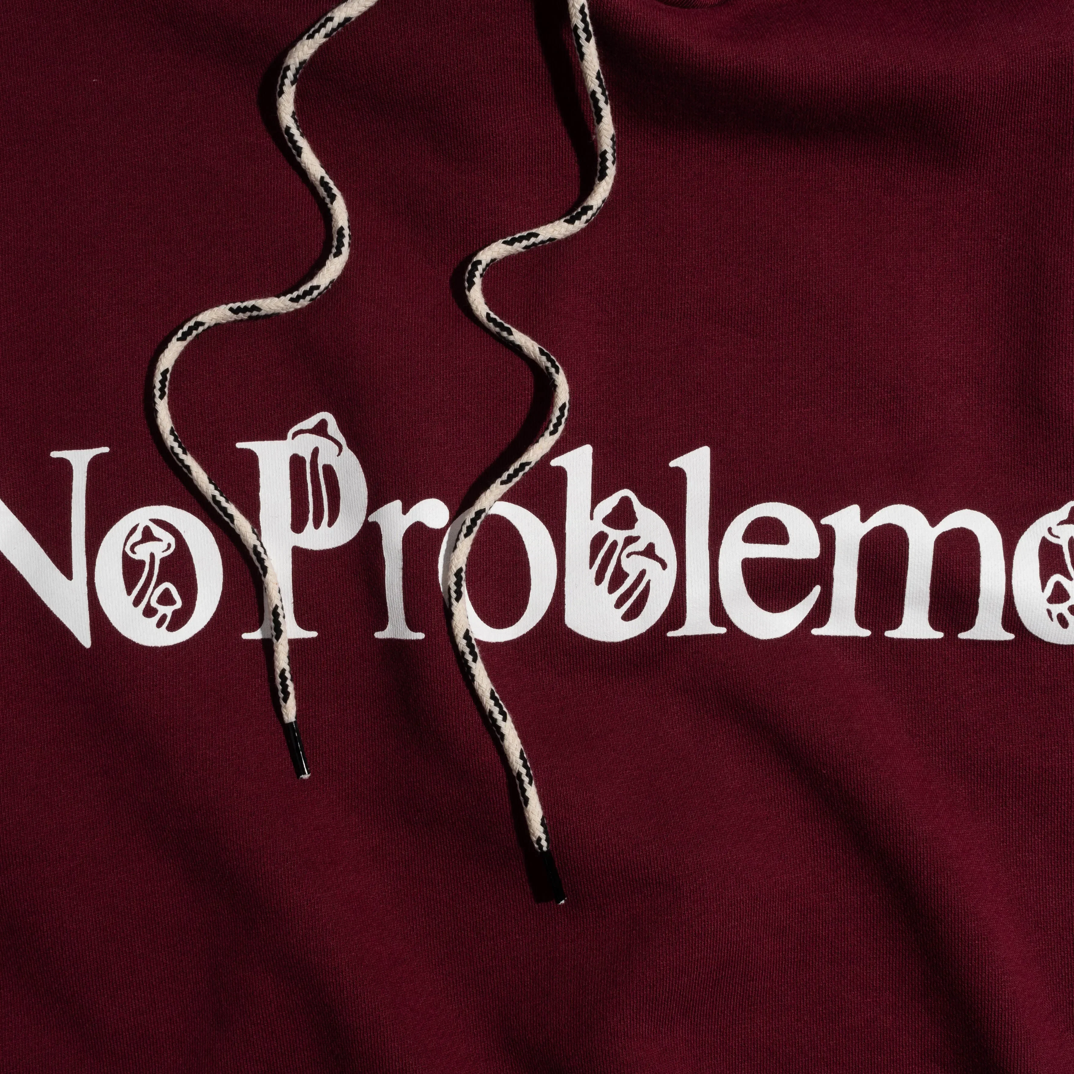 NO PROBLEMO Funghi Problemo Hoodie Burgundy NP20014