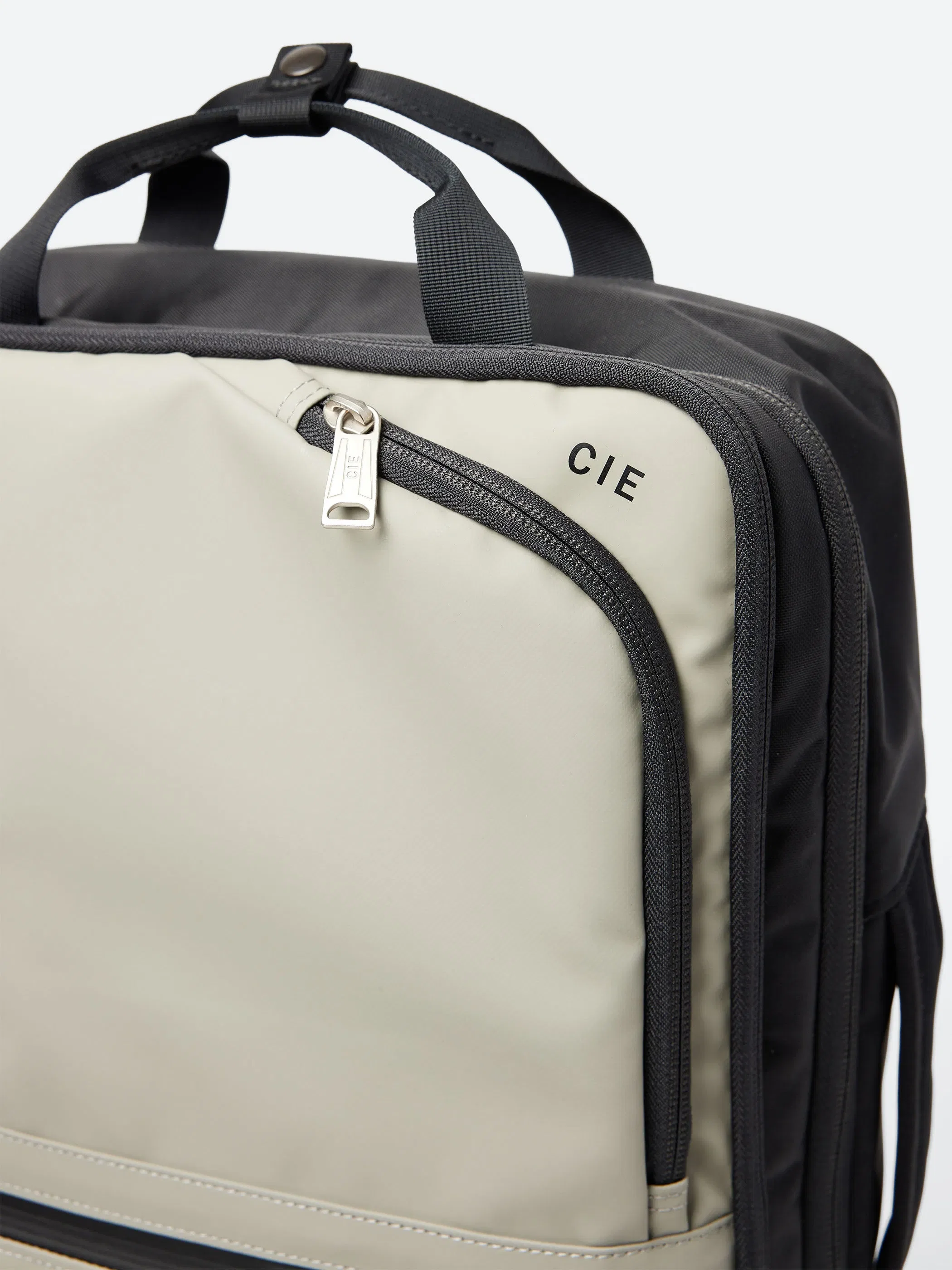 CIE Various 2Way Backpack (M)