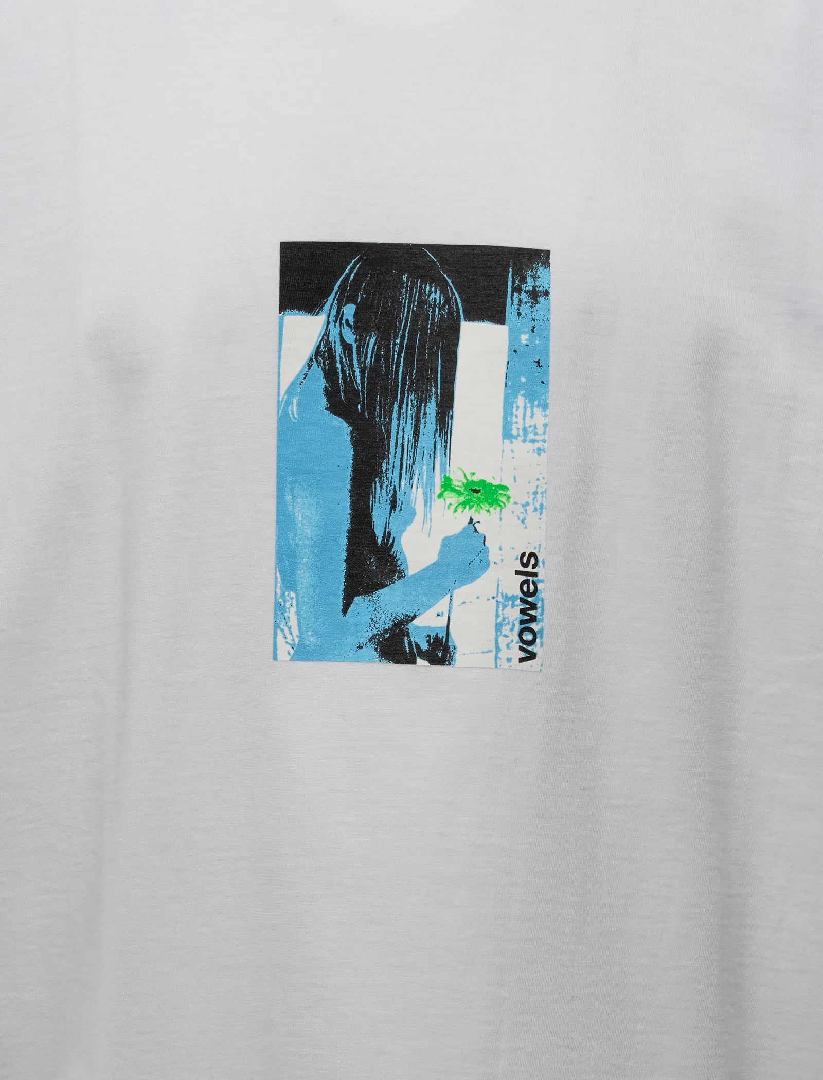 VOWELS FLOWER TEE
