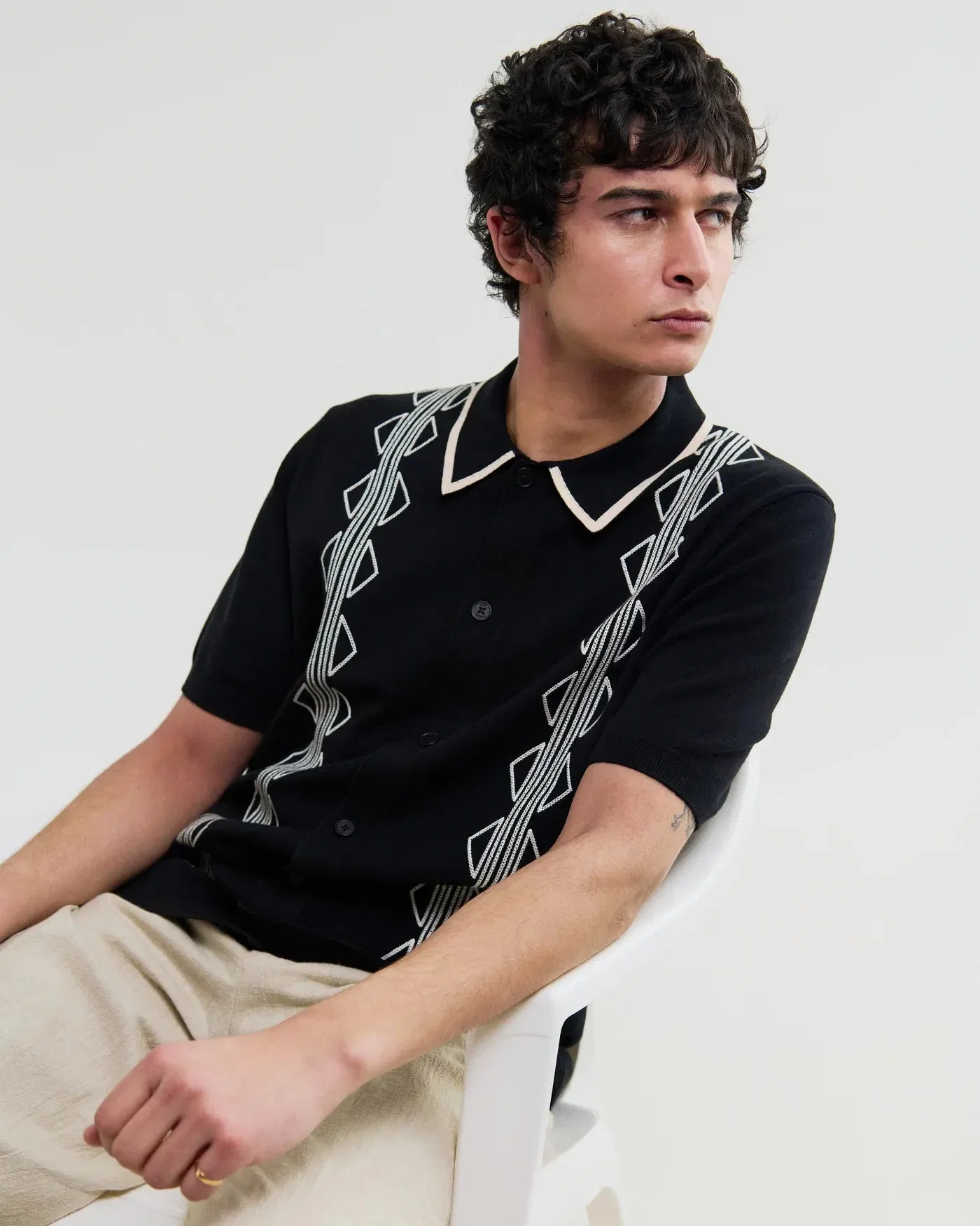 Wax London Tellaro Retro Embroidered Knitted Shirt - Black / Ecru