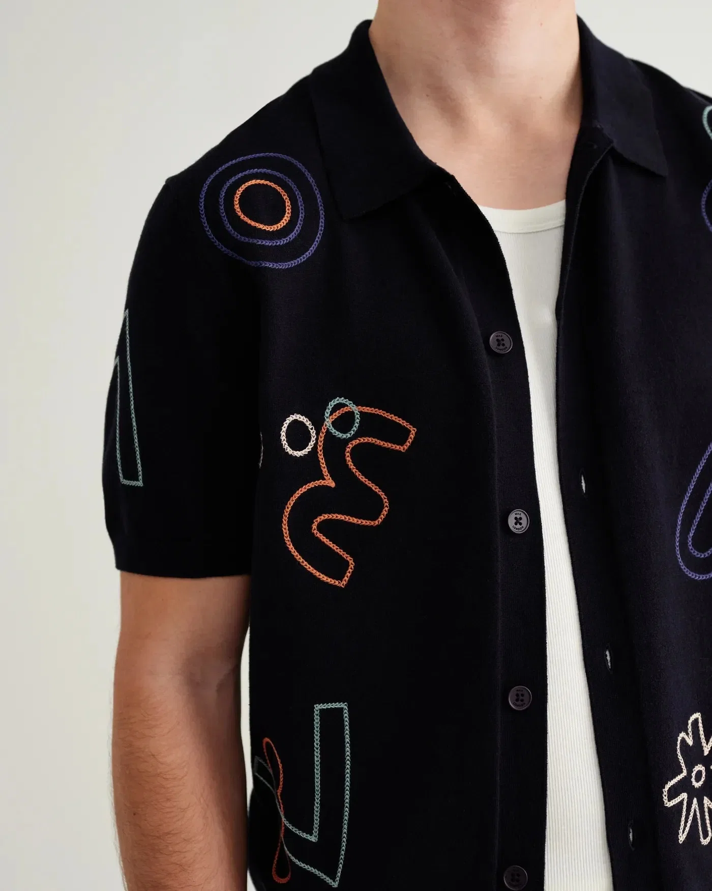 Wax London Tellaro Embroidered Shapes Knitted Shirt - Navy / Multi