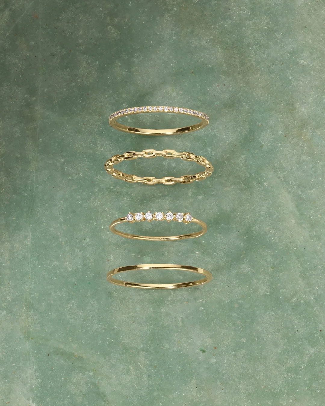 Fine 14K Diamond Row Ring