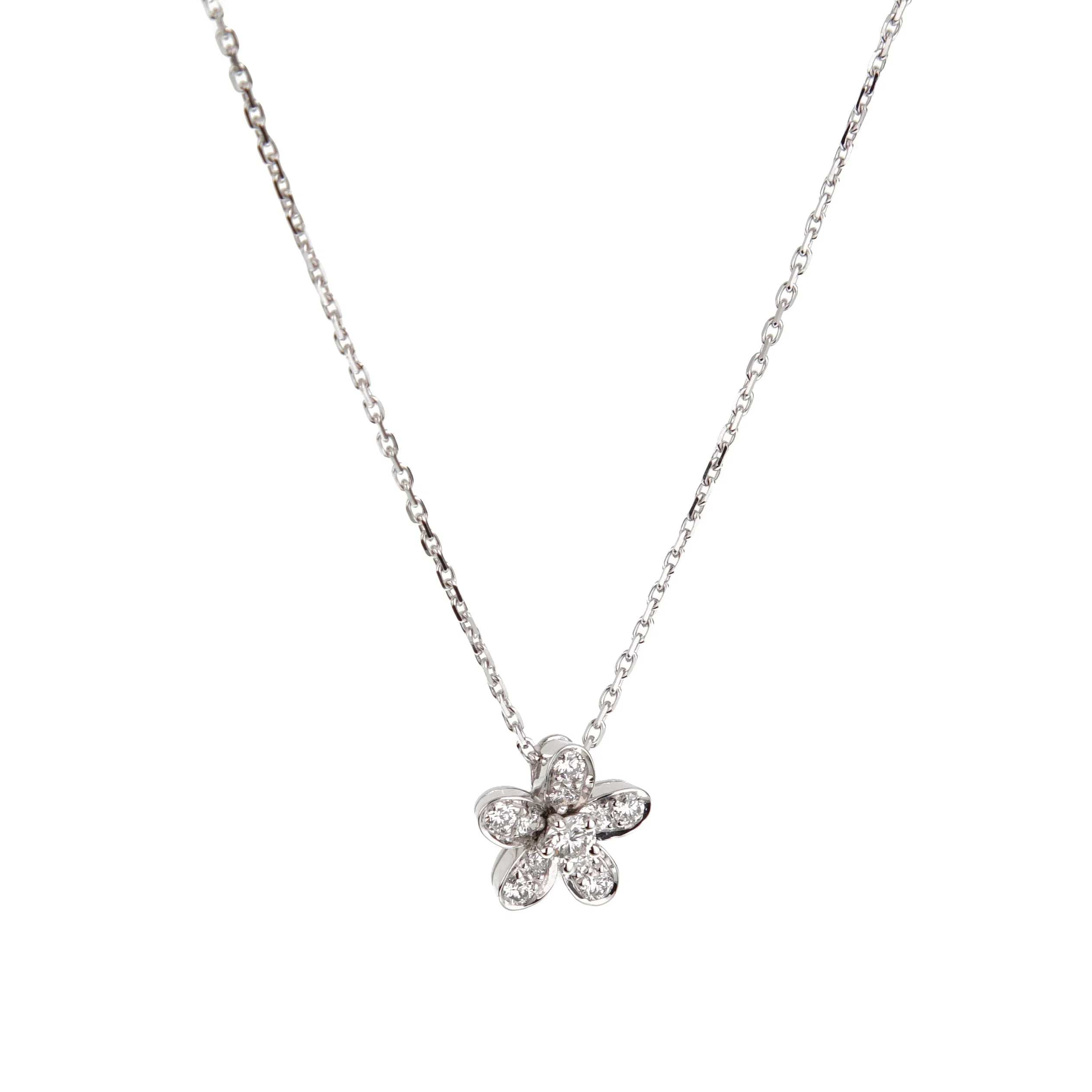 Van Cleef & Arpels Socrate Flower Diamond 18k White Gold Pendant Necklace